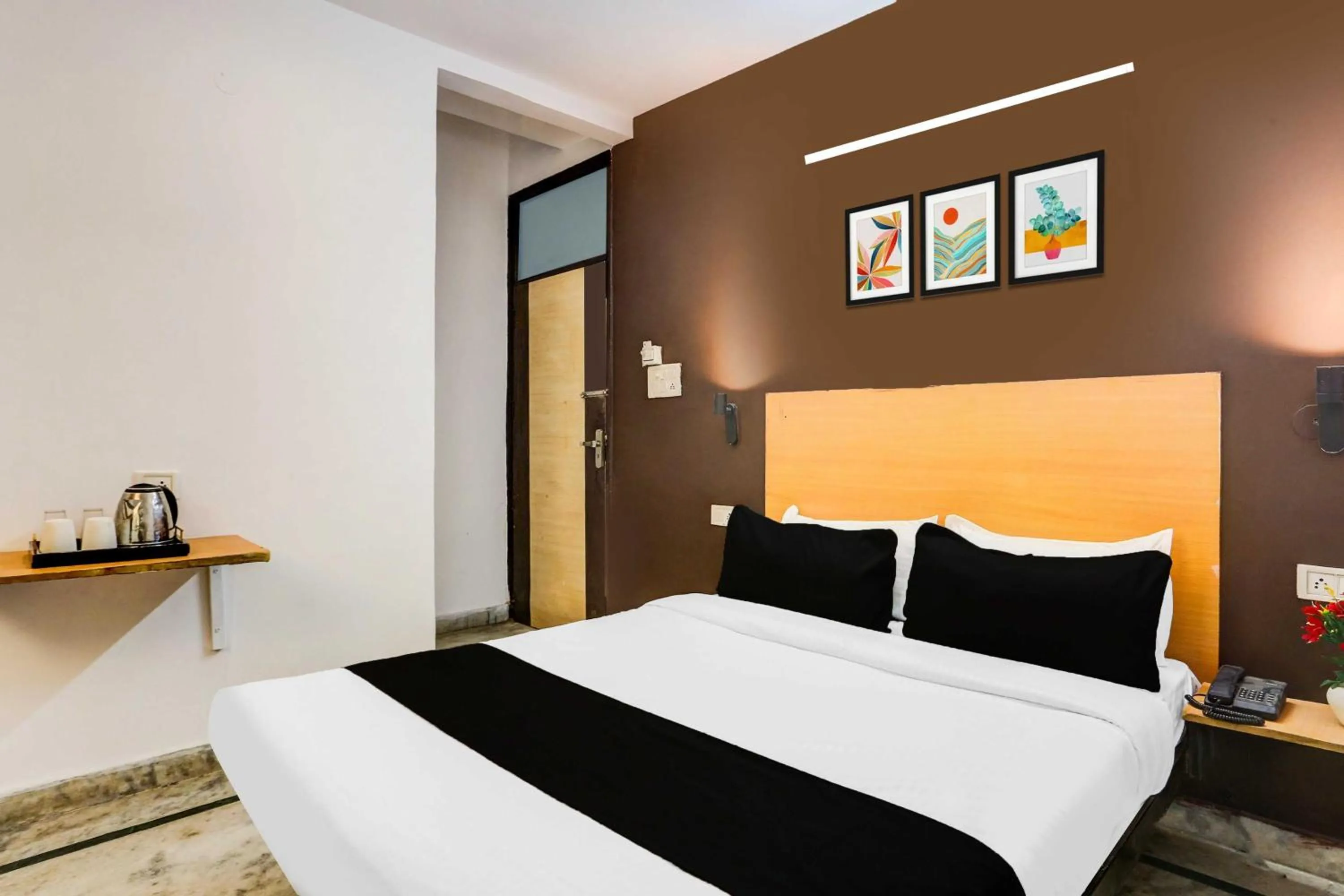 Bedroom, Bed in Hotel O KL khari Near Ashoka Park Mein Metro