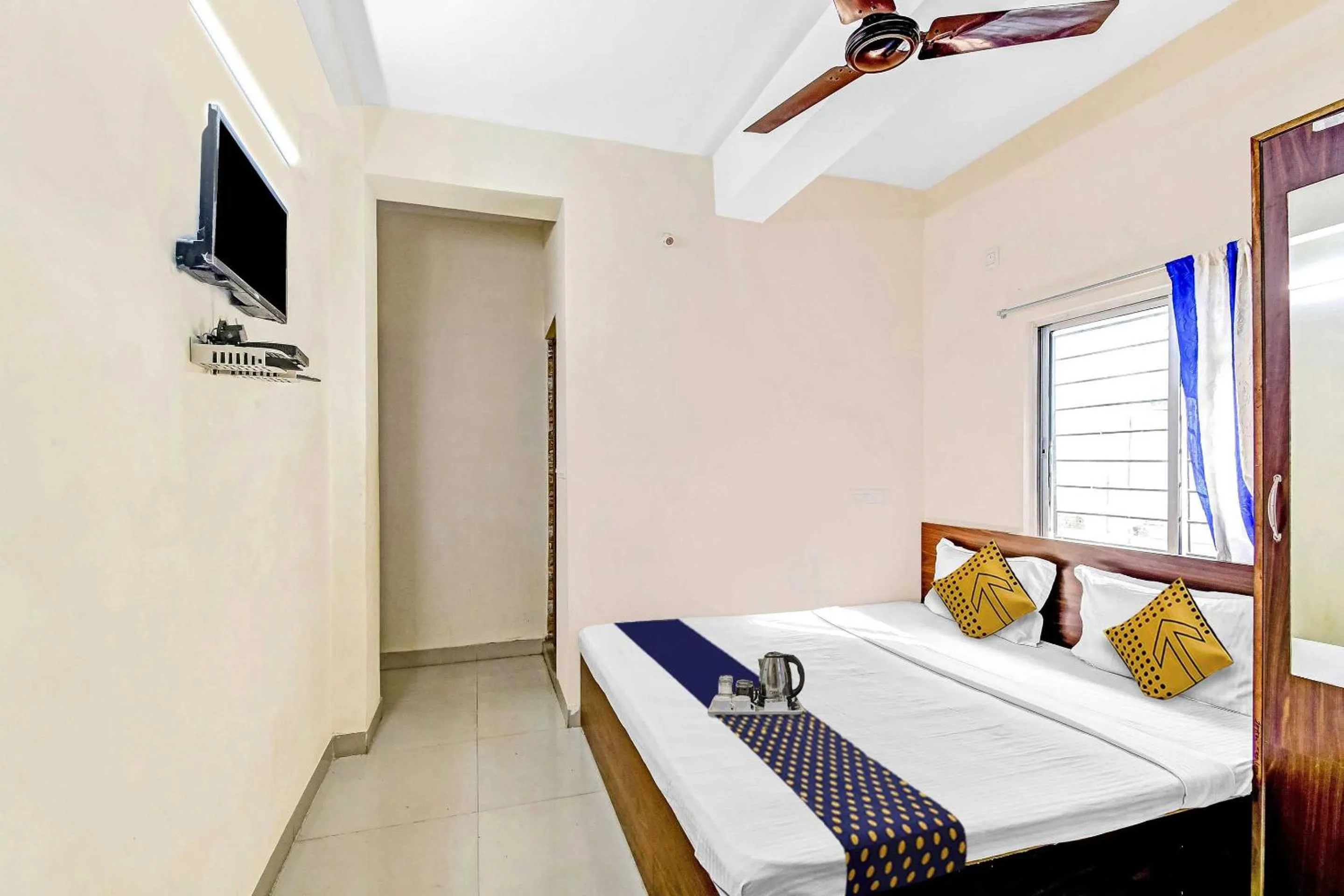 Bedroom in Hotel O MAITY RESIDENCY