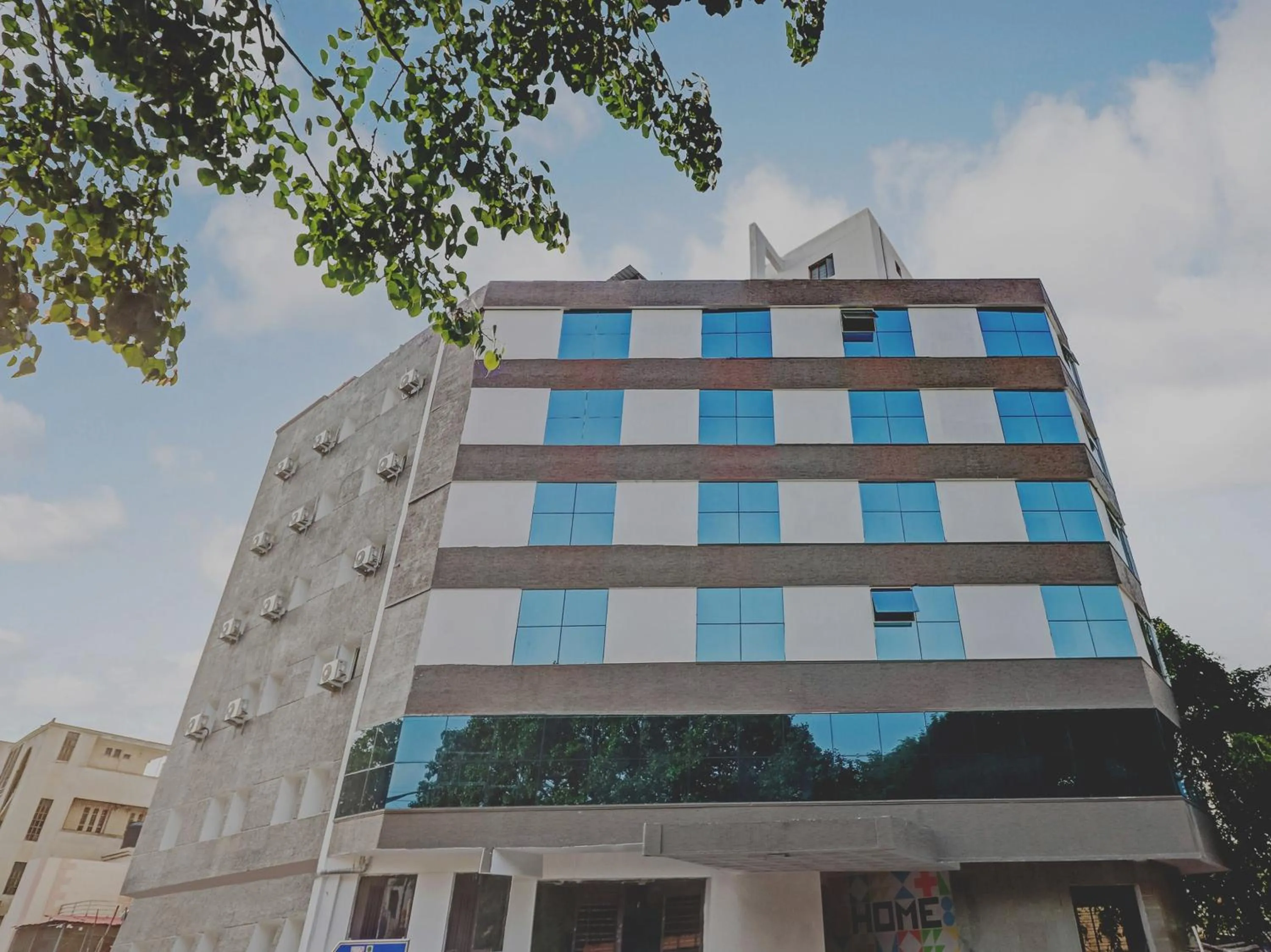 Facade/entrance in Capital O Elite Stay Jp Nagar Near SRI SATHYA GANAPATHI SHIRDI SAIBABA Temple