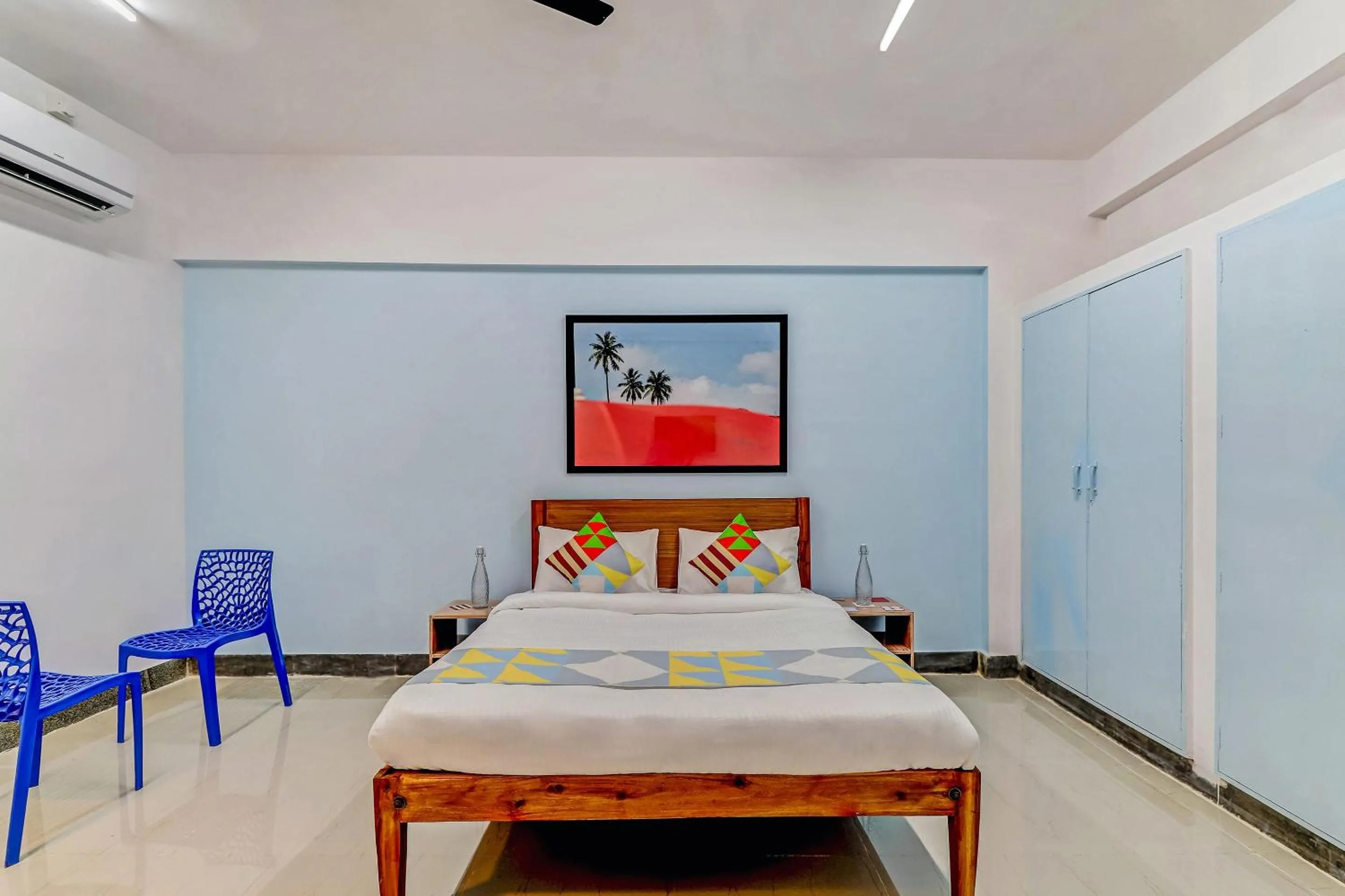 Lobby or reception, Bed in Capital O Elite Stay Jp Nagar Near SRI SATHYA GANAPATHI SHIRDI SAIBABA Temple