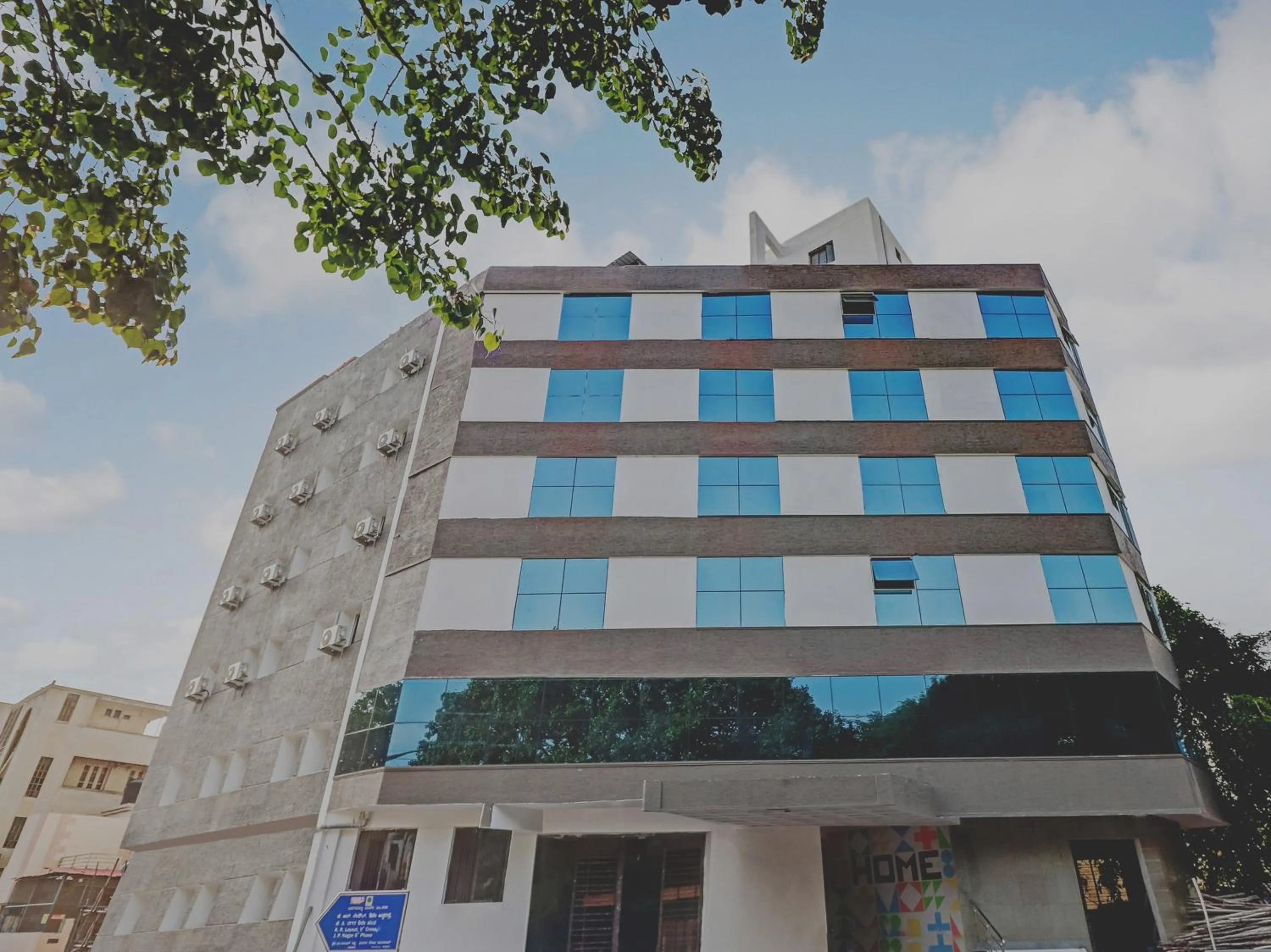 Facade/entrance in Capital O Elite Stay Jp Nagar Near SRI SATHYA GANAPATHI SHIRDI SAIBABA Temple