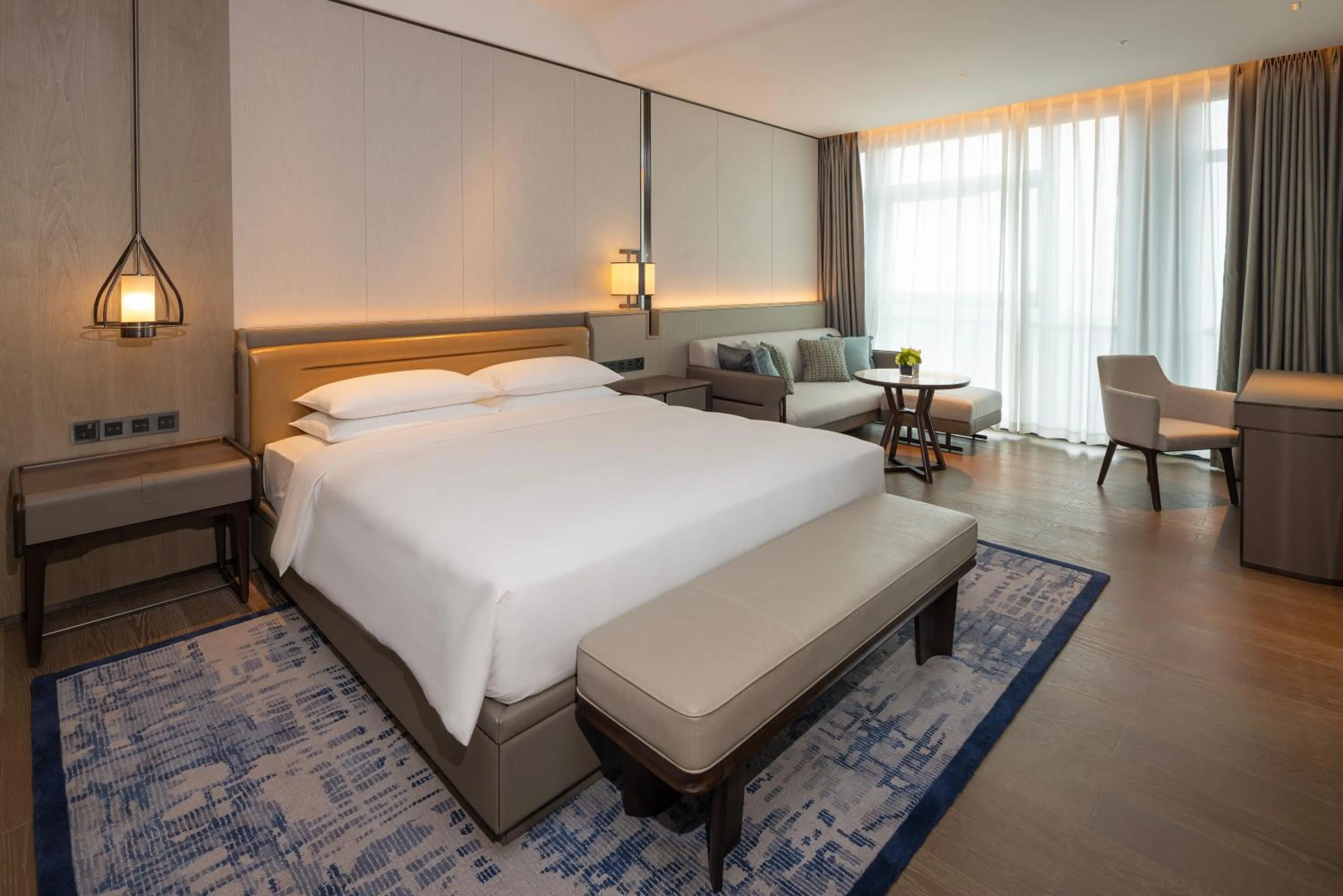 Bed in Hyatt Regency Hangzhou International Airport