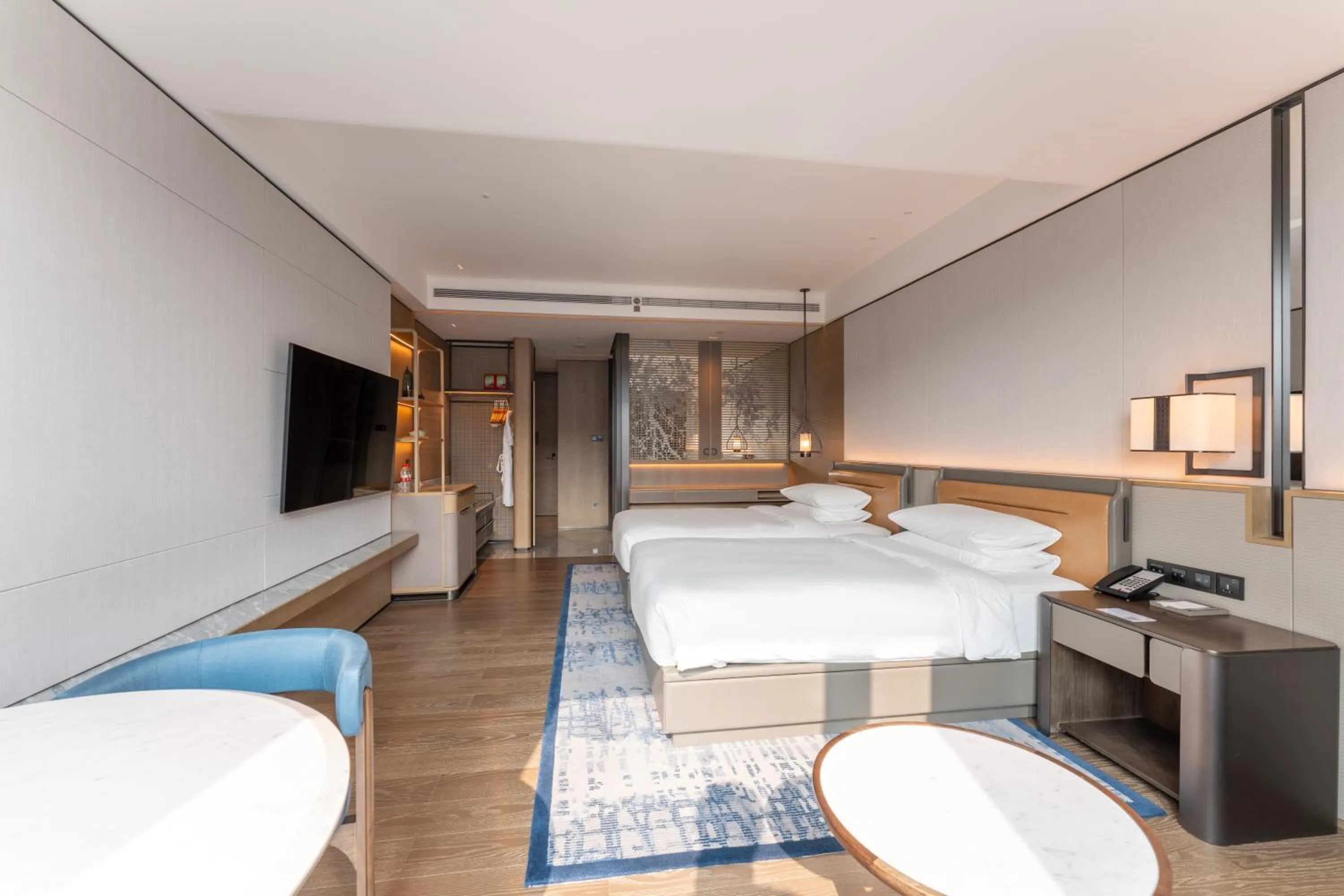 Bed in Hyatt Regency Hangzhou International Airport