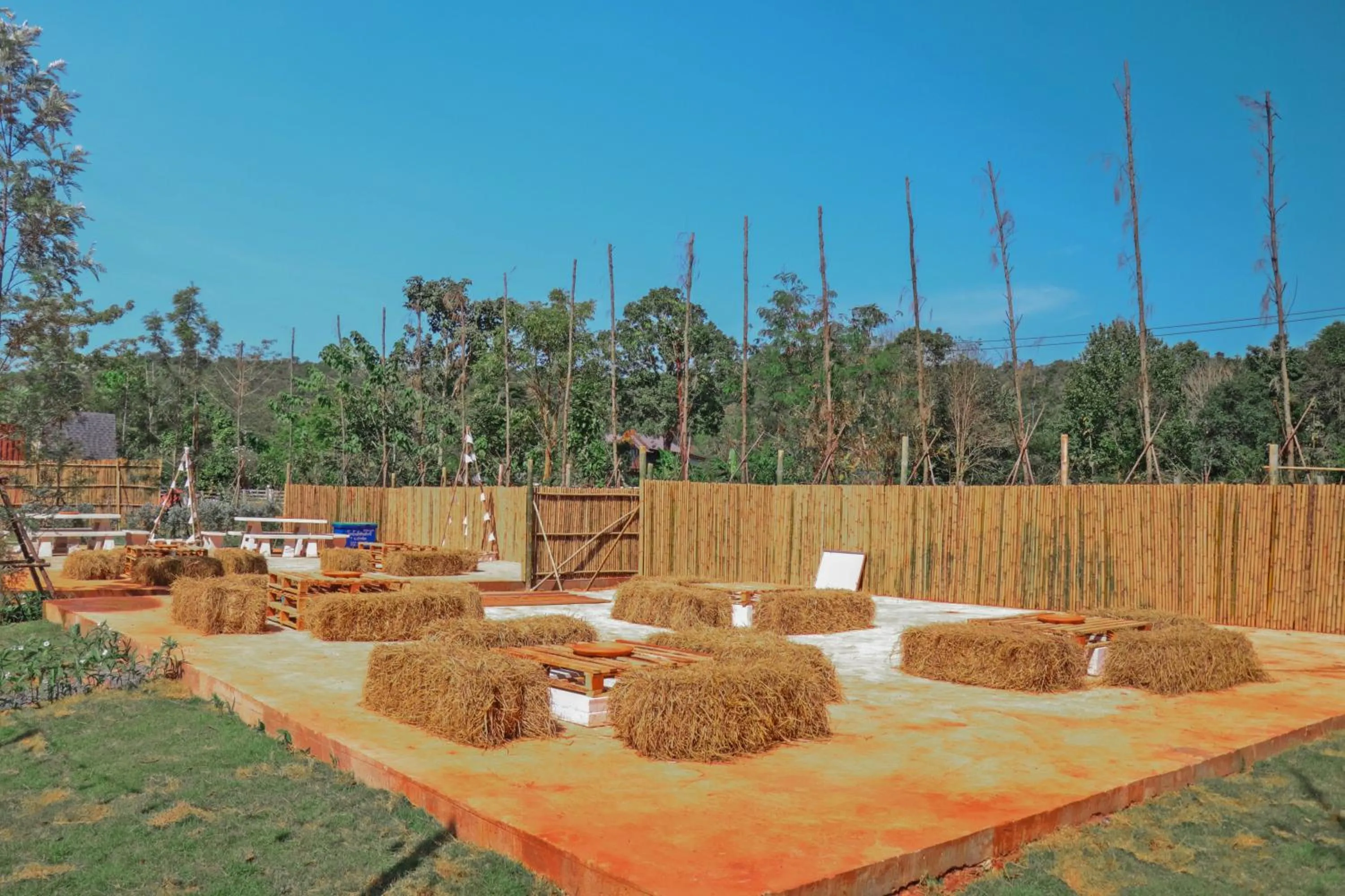 Seating area in Yellowstone Camps Resort Khao Yai