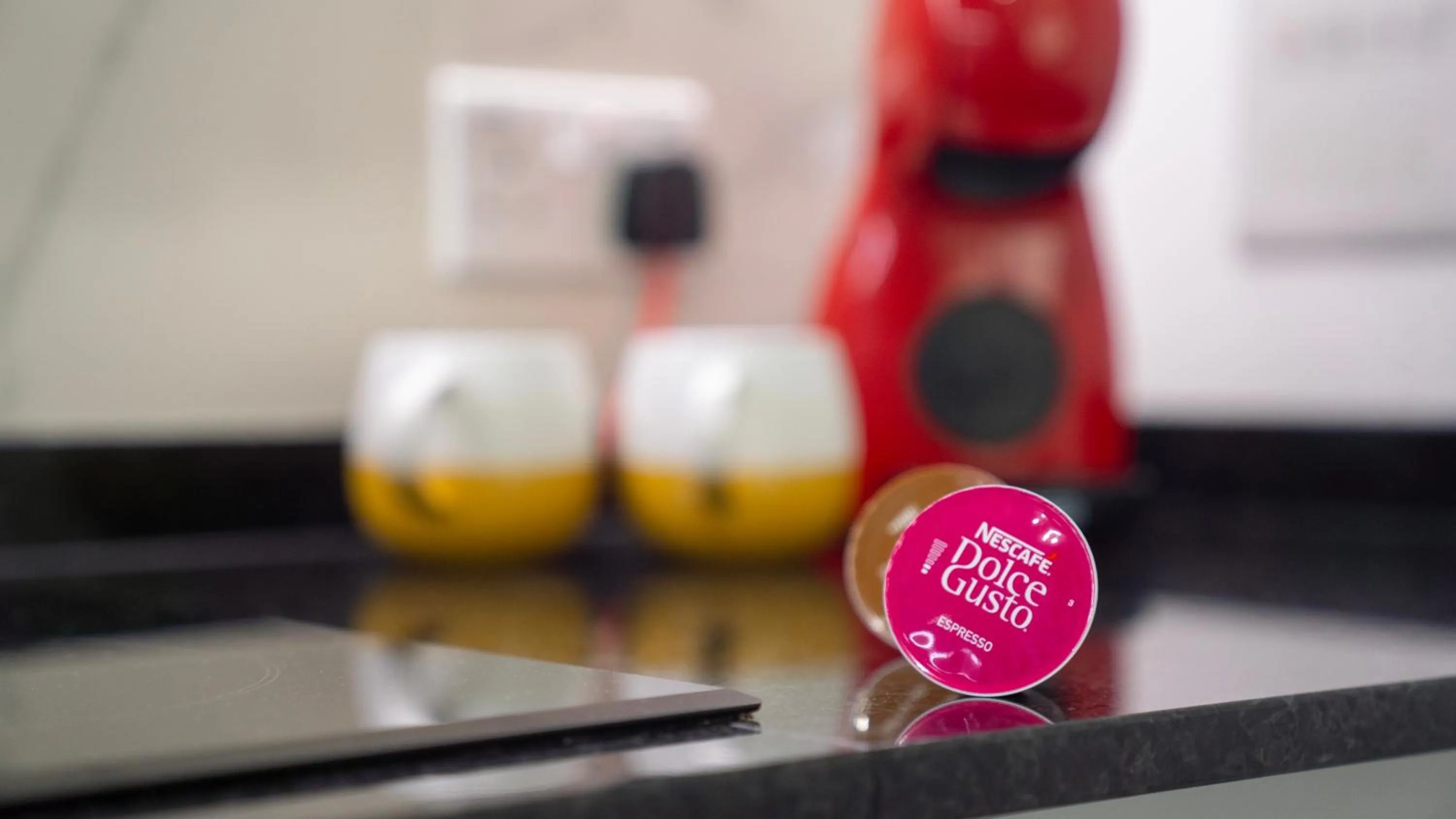 Coffee/tea facilities in E1 Suites & Spa aparthotel style - Gym & Spa