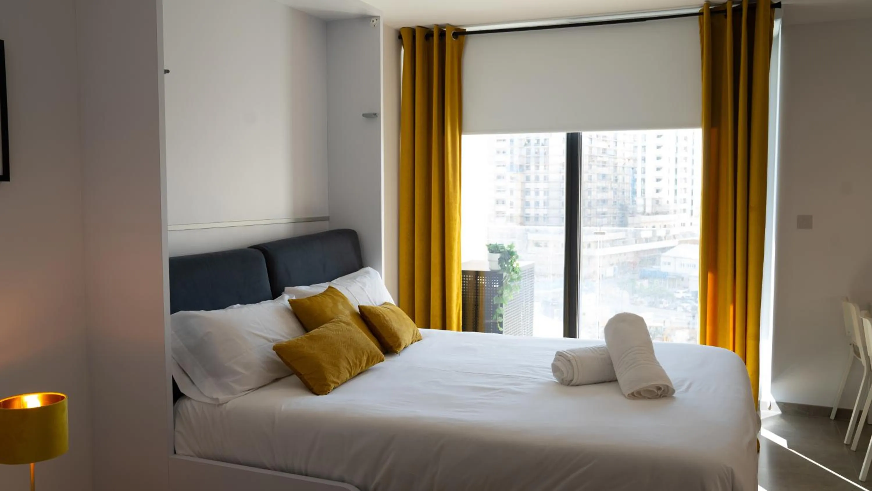 Bed in E1 Suites & Spa aparthotel style - Gym & Spa