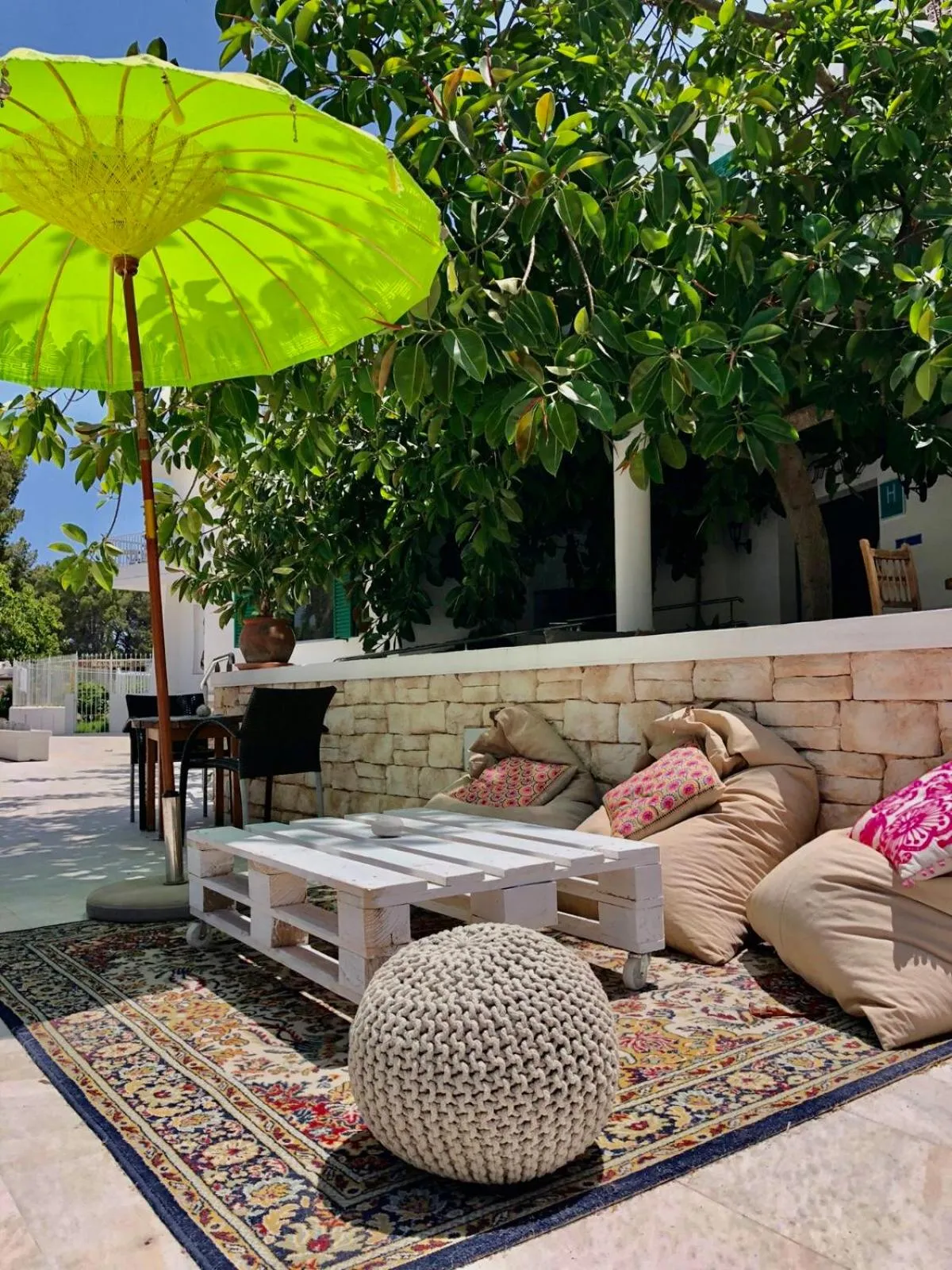 Patio in Hotel Tagomago