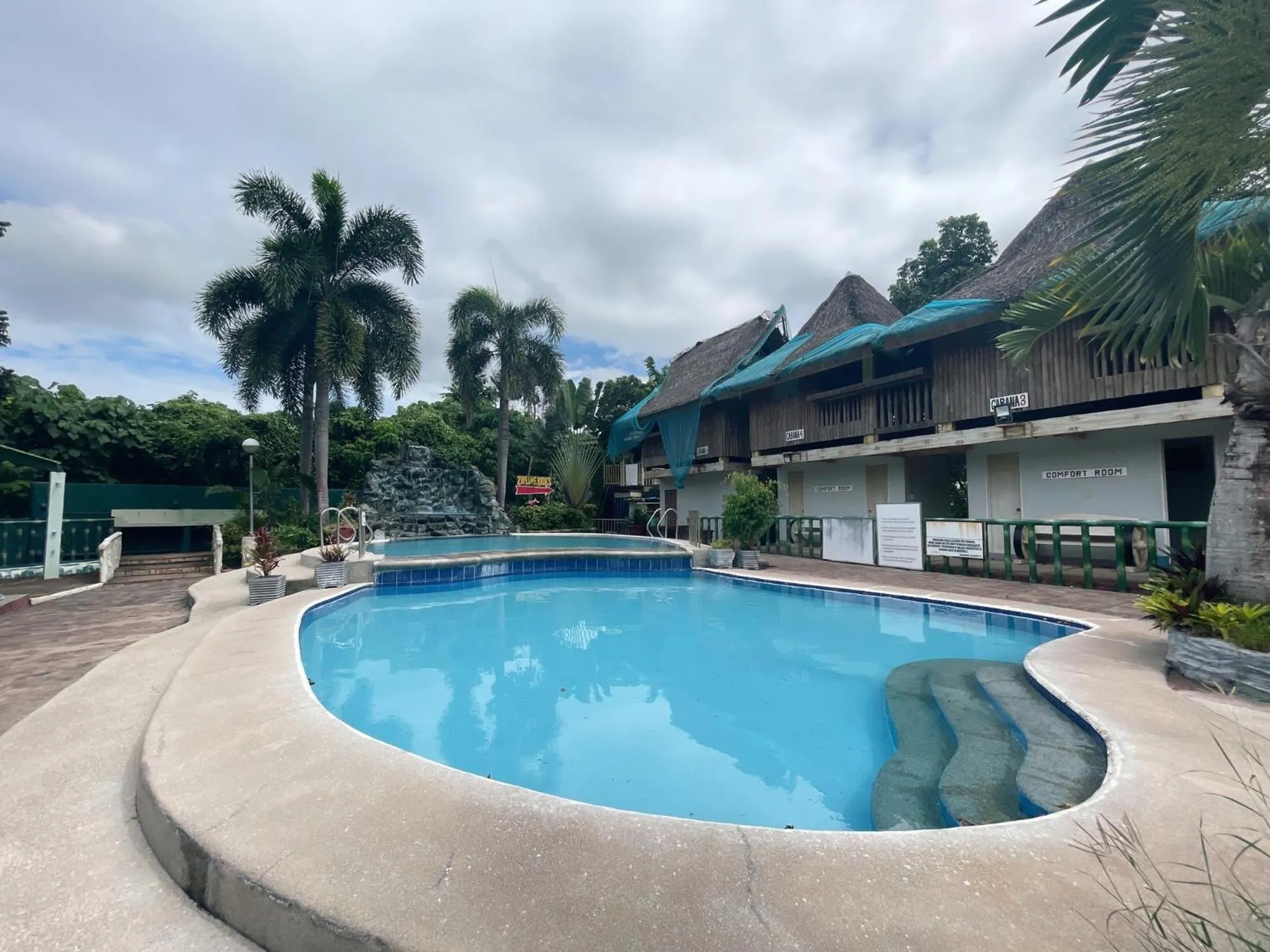 Swimming pool in La Virginia Leisure Park and Amusement