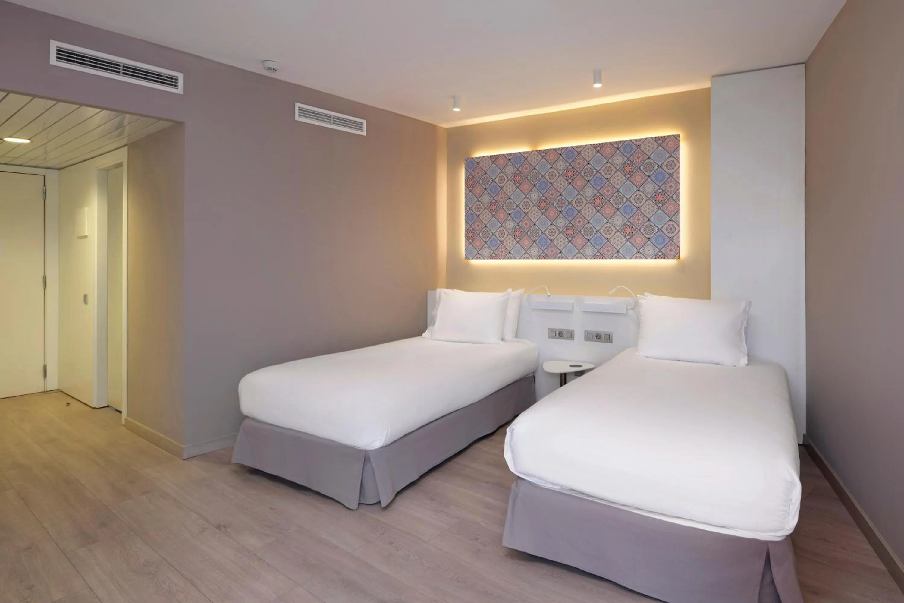 Bed in Eurostars Don Cándido