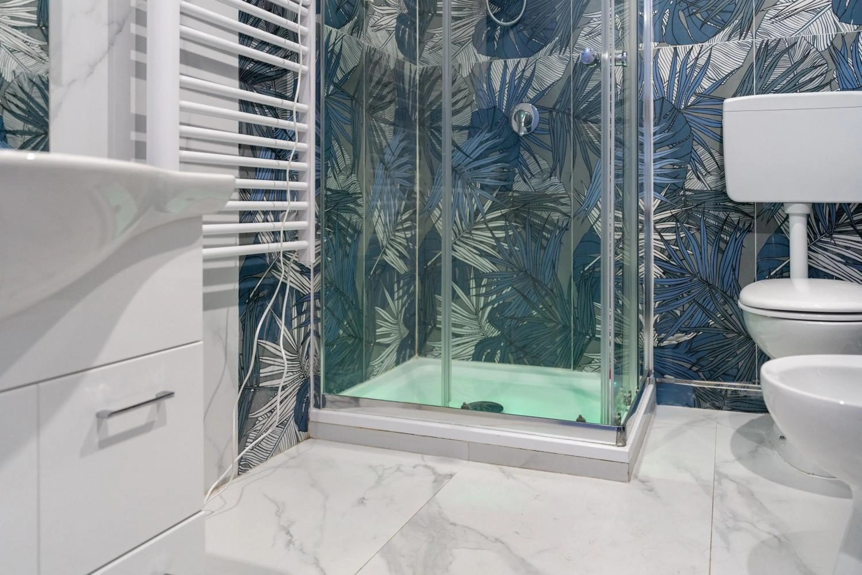 Tra l'Etna e il mare via Oberdan