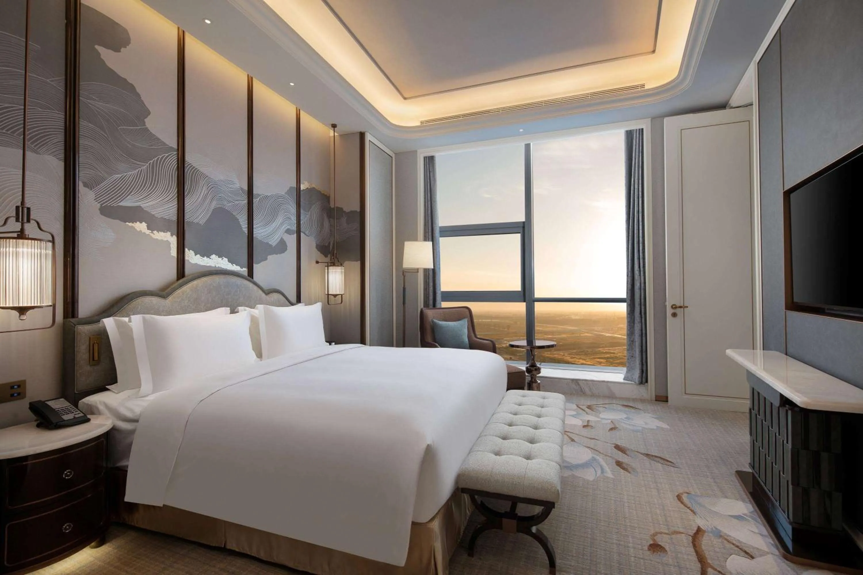 Photo of the whole room, Bed in Wyndham Grand Shanxi Xiaohe Xincheng