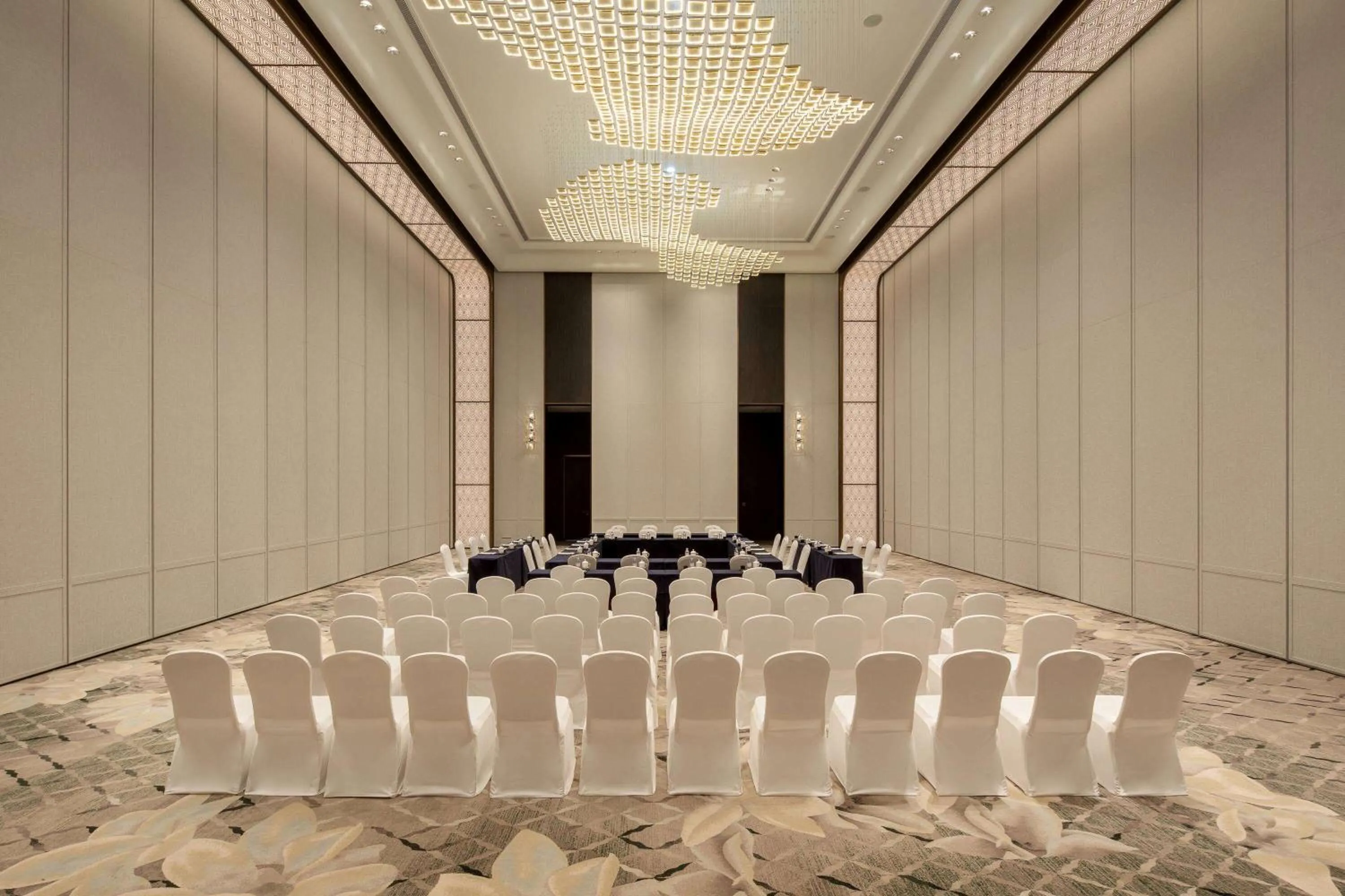 Banquet/Function facilities in Wyndham Grand Shanxi Xiaohe Xincheng