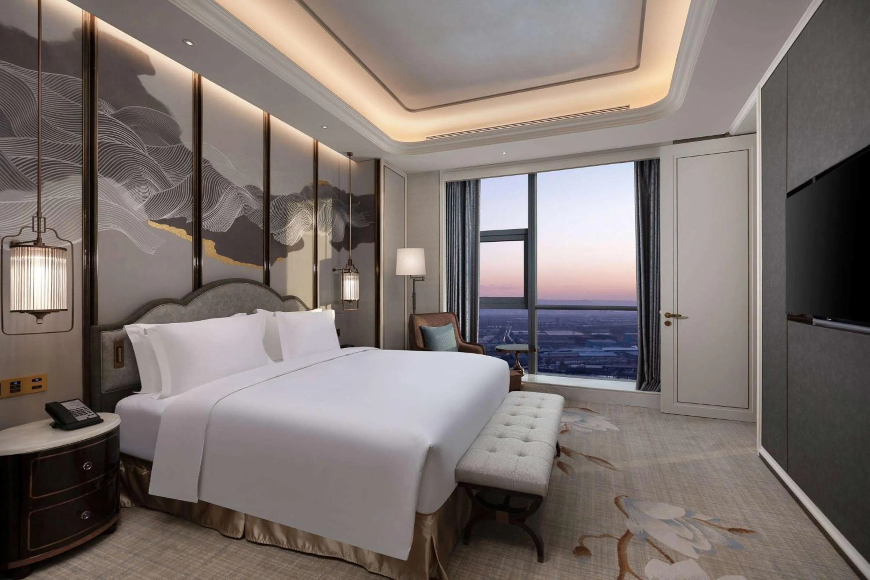 Photo of the whole room, Bed in Wyndham Grand Shanxi Xiaohe Xincheng