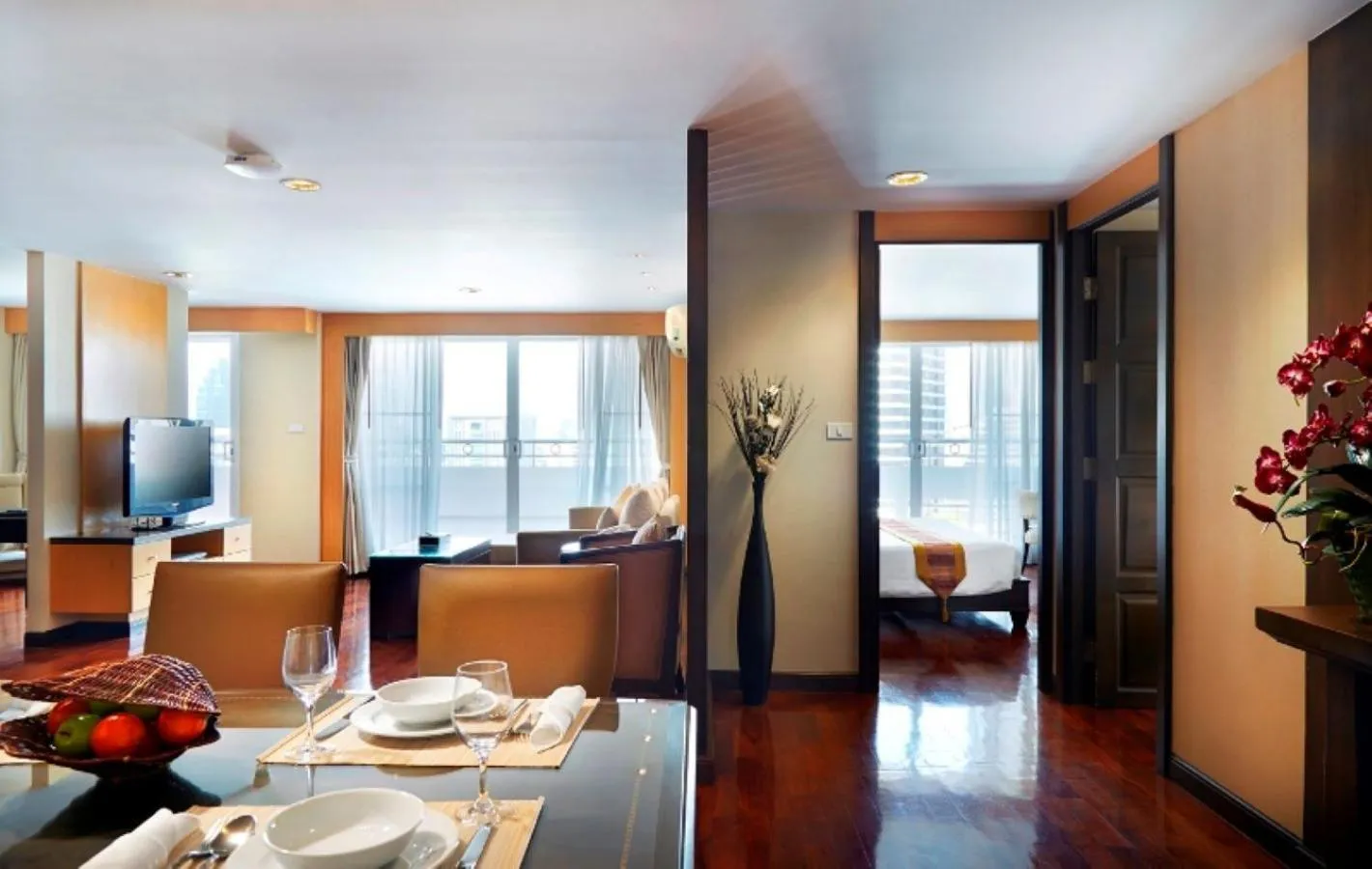 Property building in S.M. GRANDE RESIDENCE