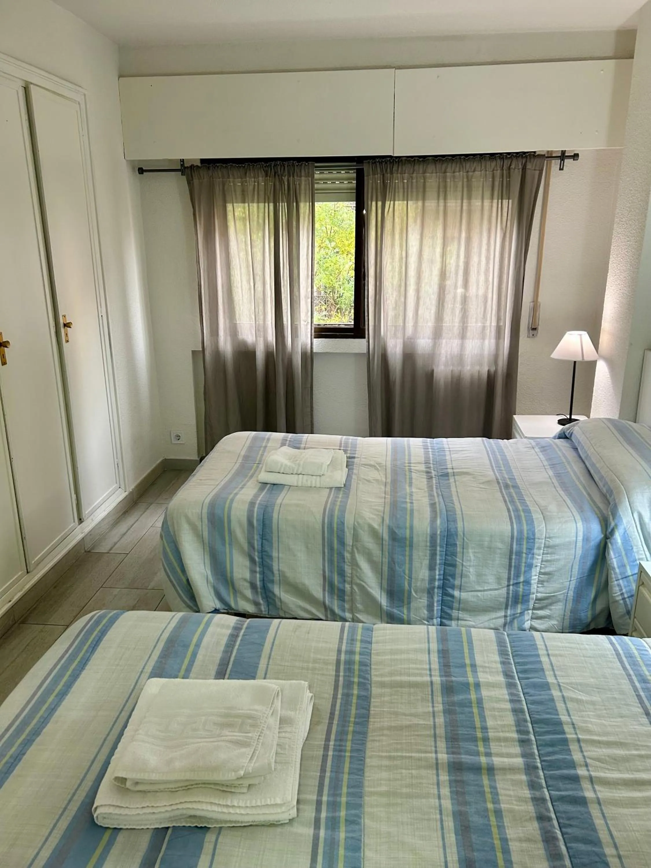 Photo of the whole room, Bed in Apartamentos Goya 75