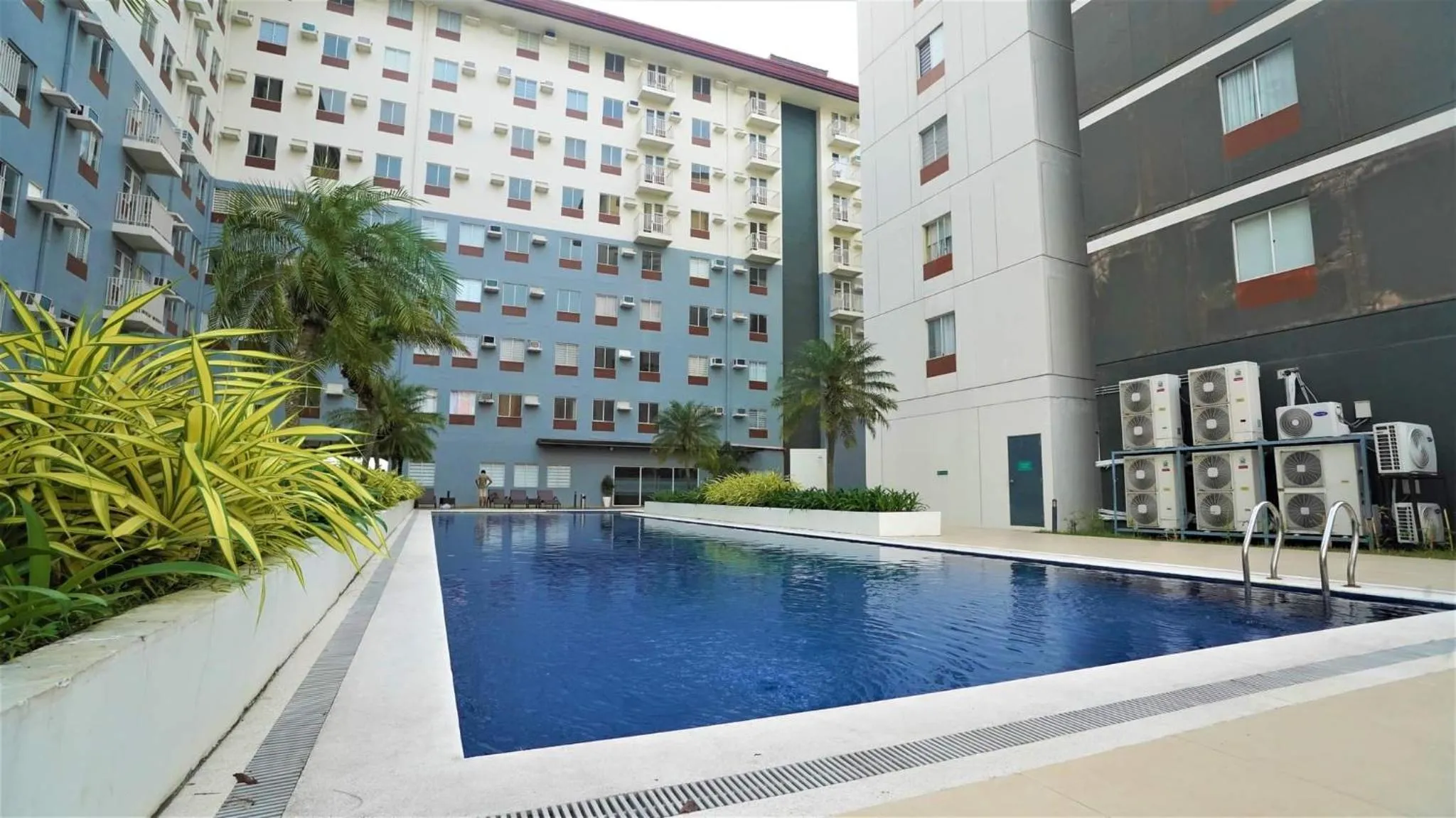 Relaxing Studio five in Bacolod across Ayala Mall