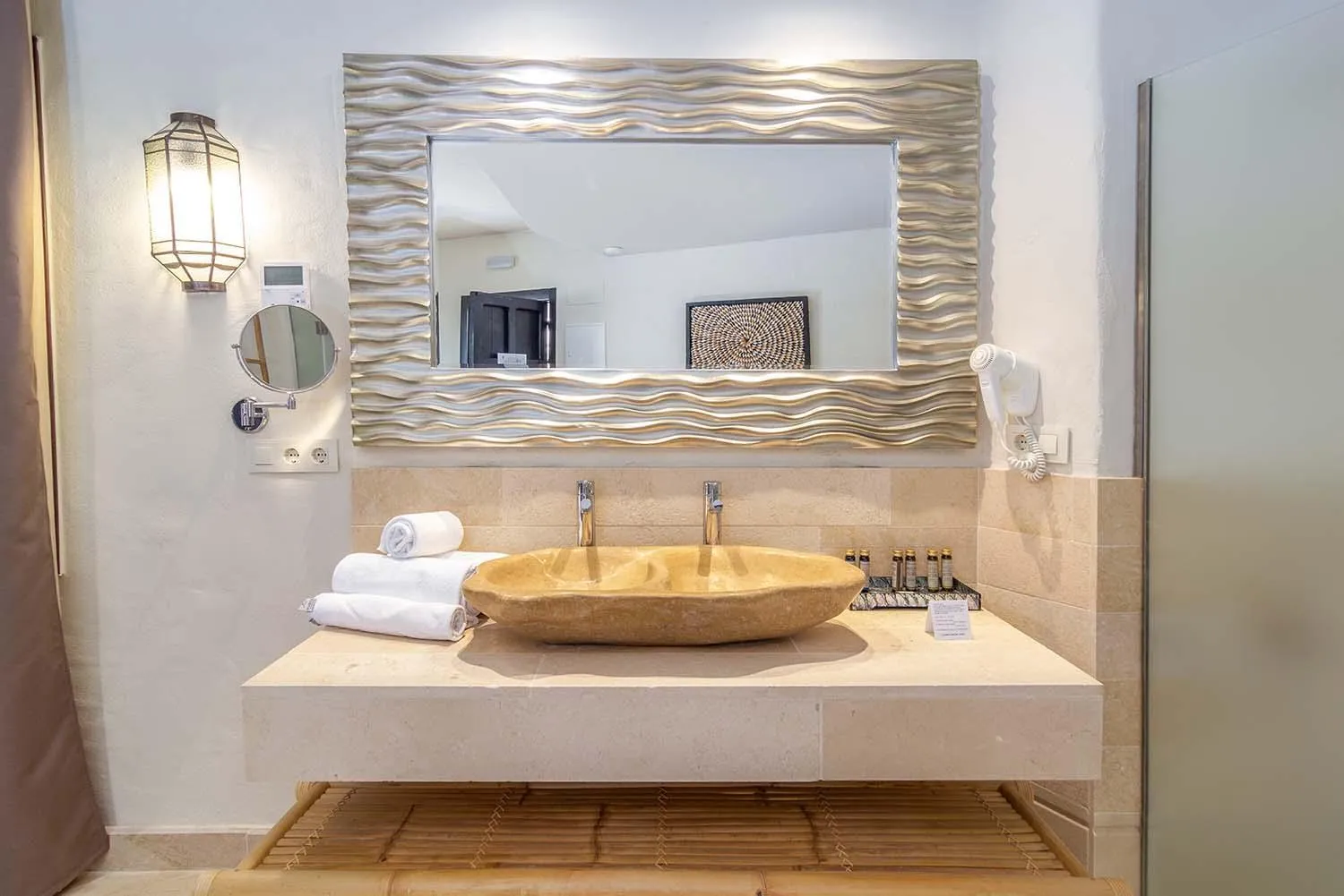 Bathroom in El Cortijo de Zahara by QHotels
