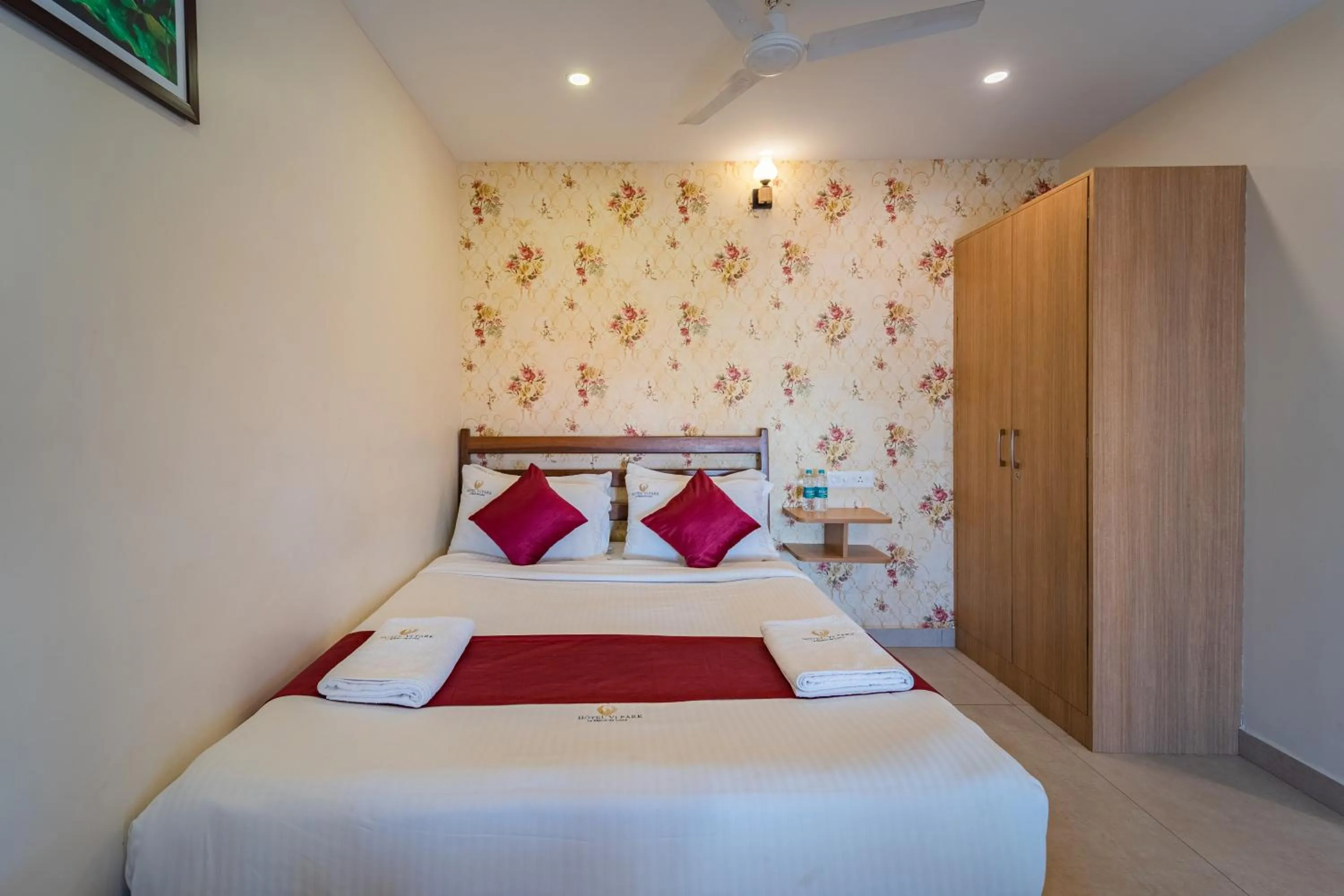 Bed in Hotel Vi Park - City Centre