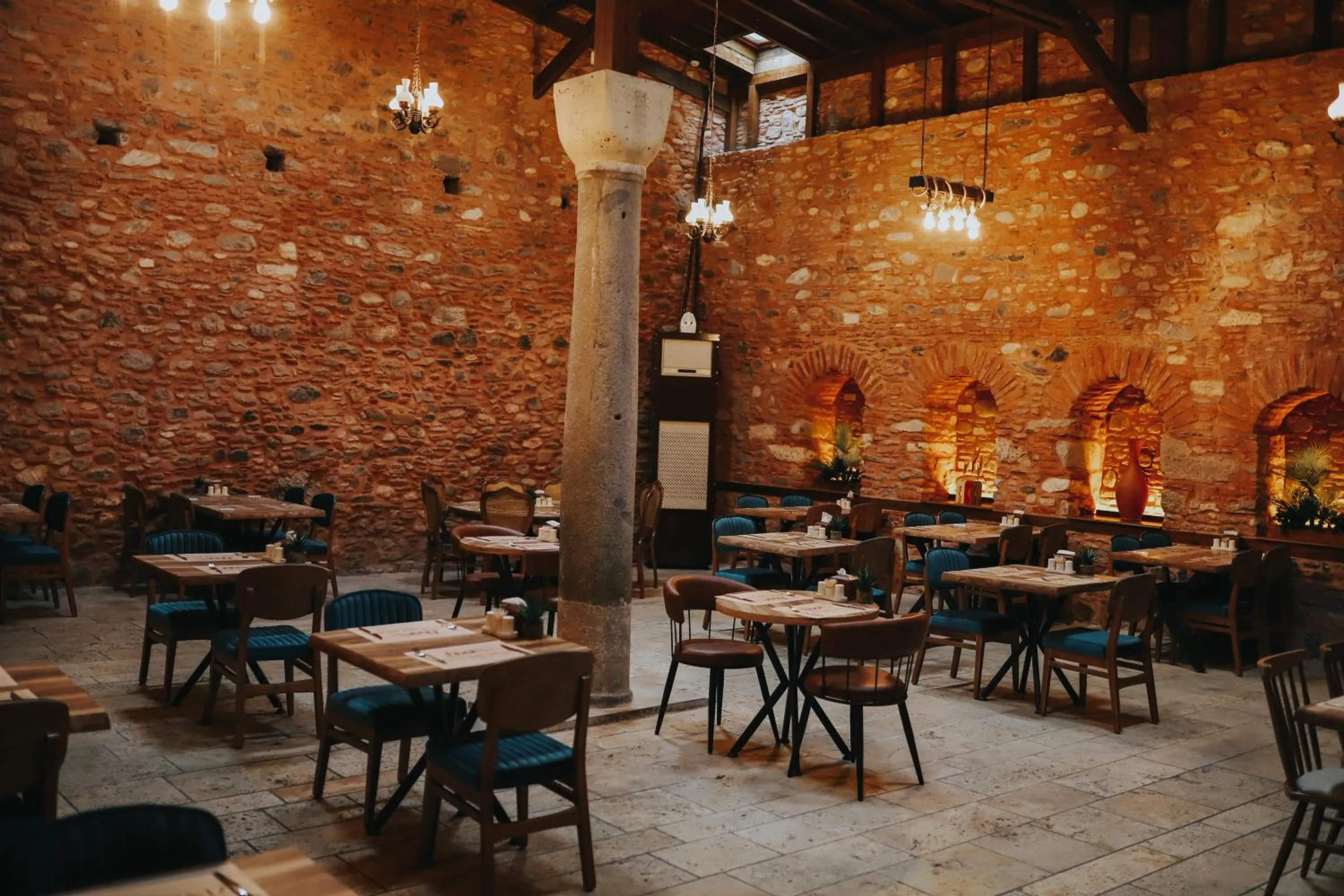 Banquet/Function facilities in Fibar Hotel Zincirlihan