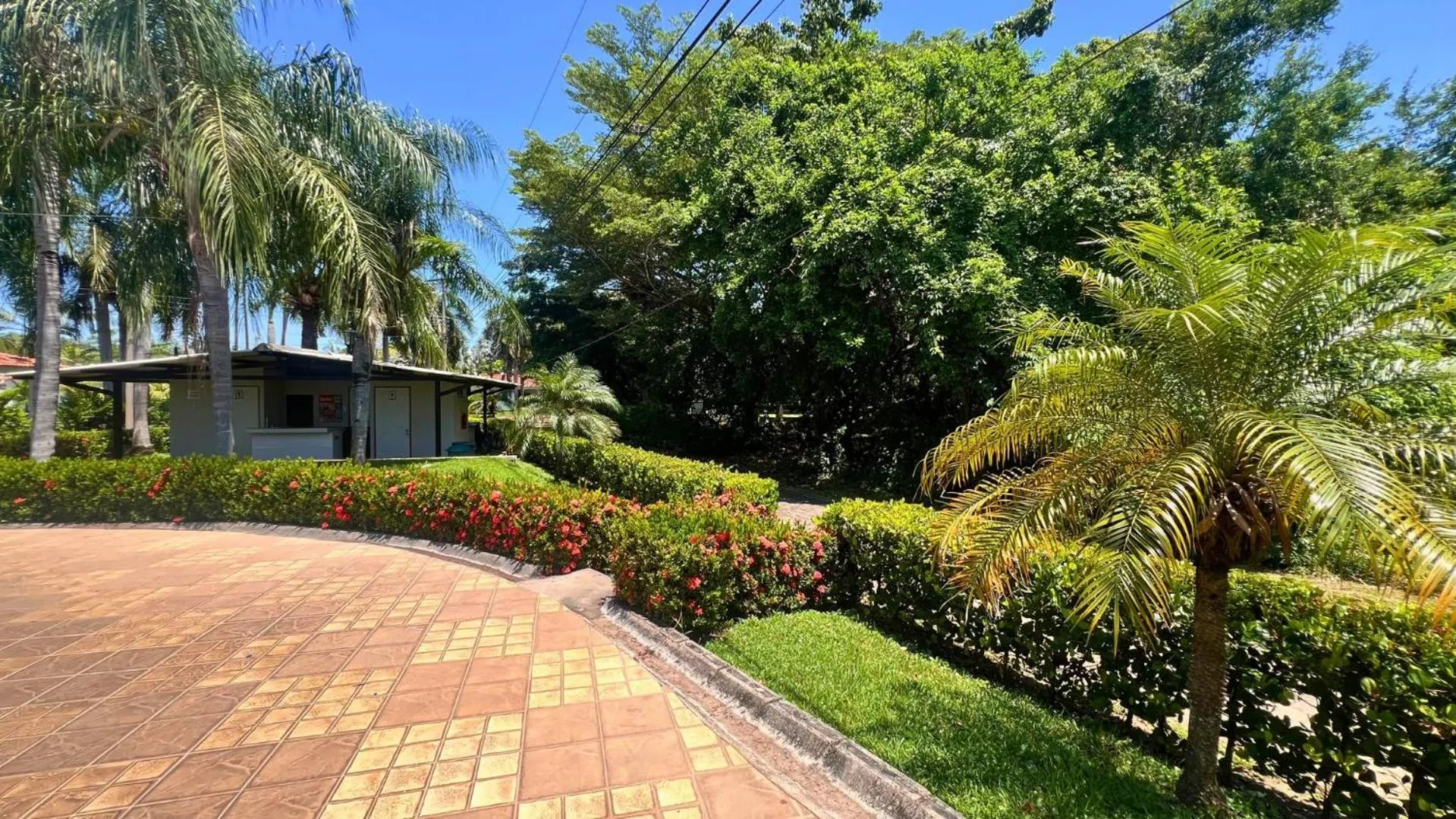 Garden view in Quinta Luna Mar, Residencial Las Veraneras