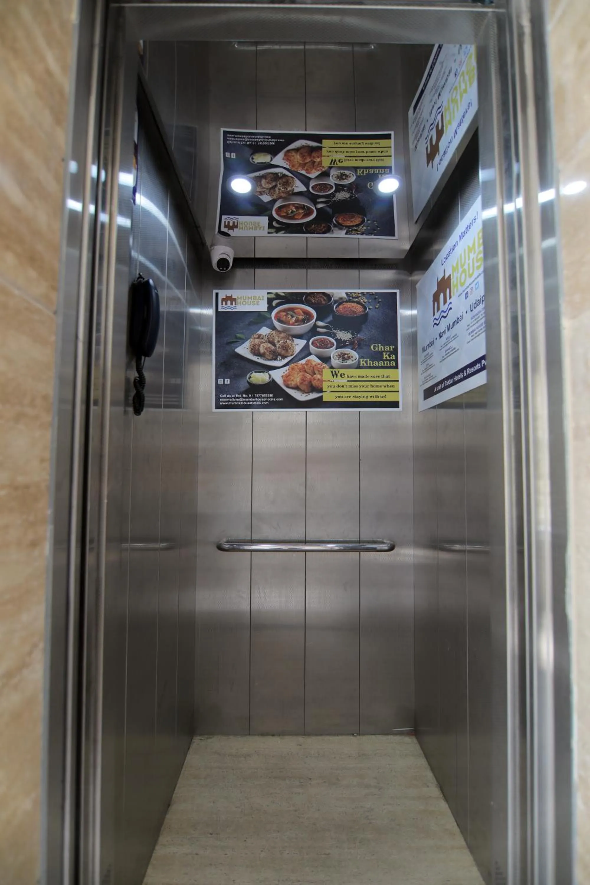 elevator in Hotel Mumbai House Express Udaipur