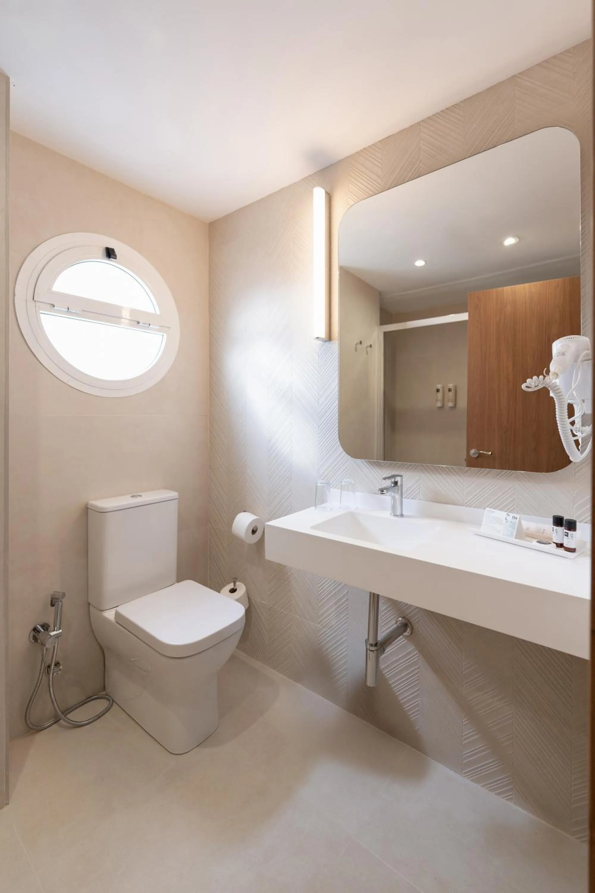 Toilet in Hotel RH Riviera - Adults Only