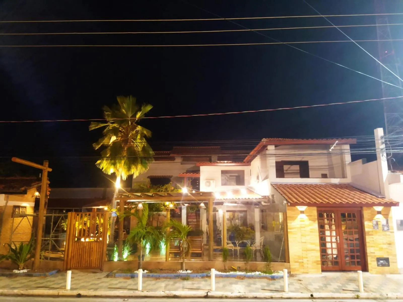 Night in Pousada Sete Mares