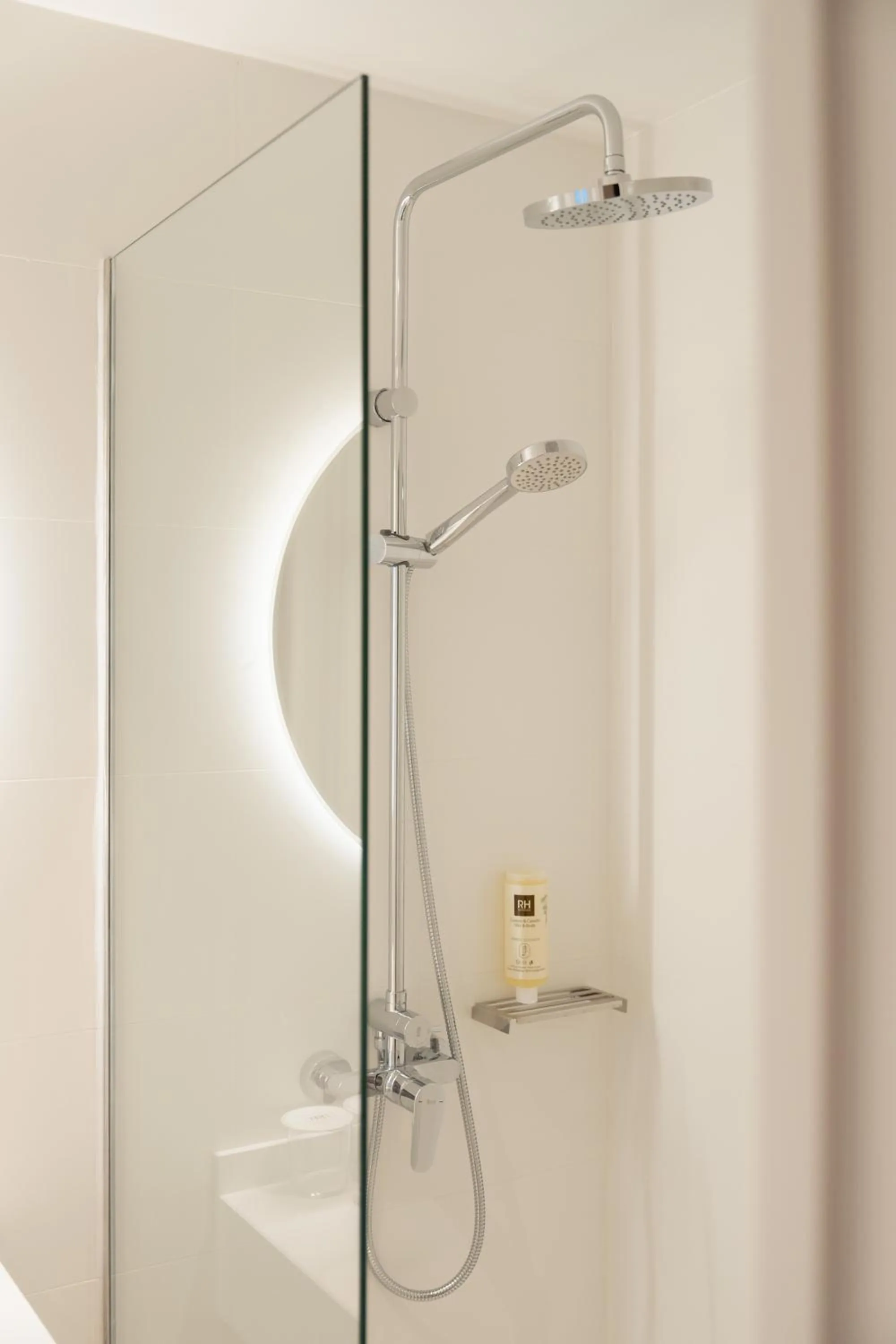 Bathroom in Hotel RH Sol