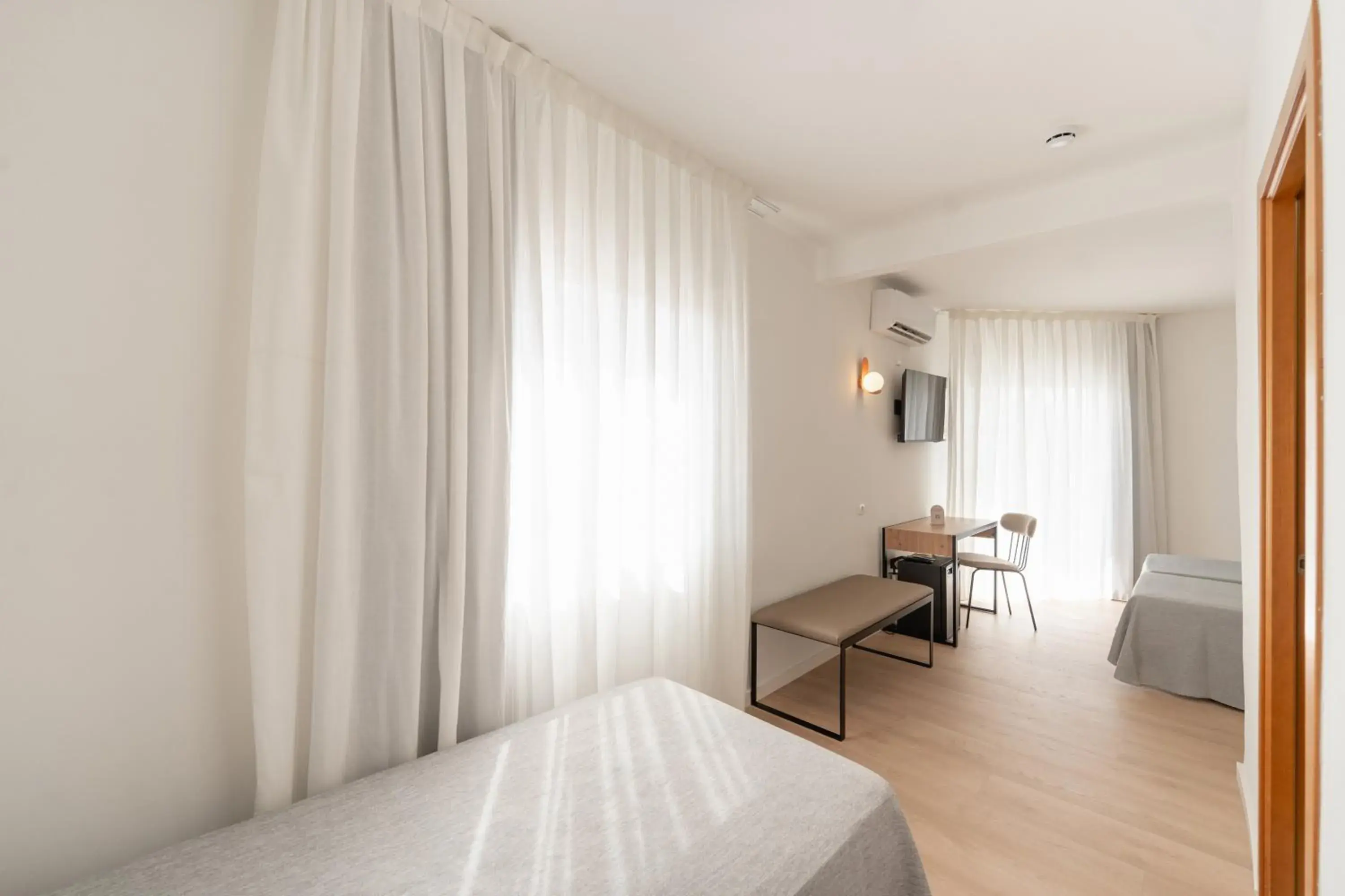 Triple Room with Terrace (3 Adults) in Hotel RH Sol Triple Room with Terrace (3 Adults) in Hotel RH Sol