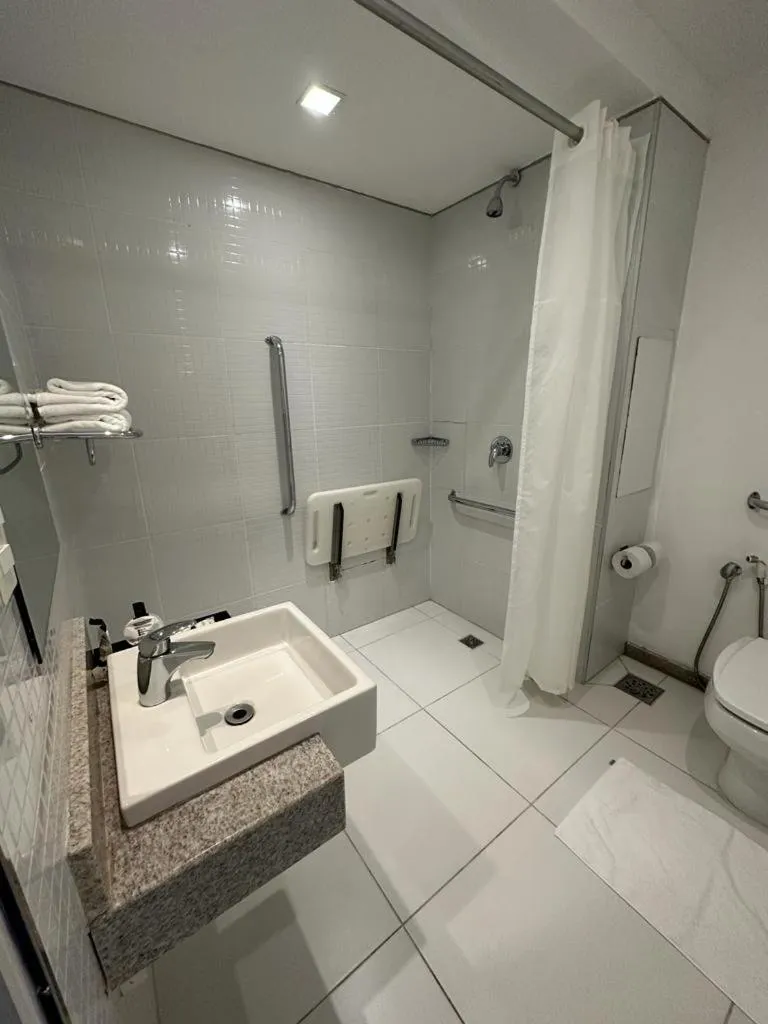 Bathroom in Linhares Design Hotel