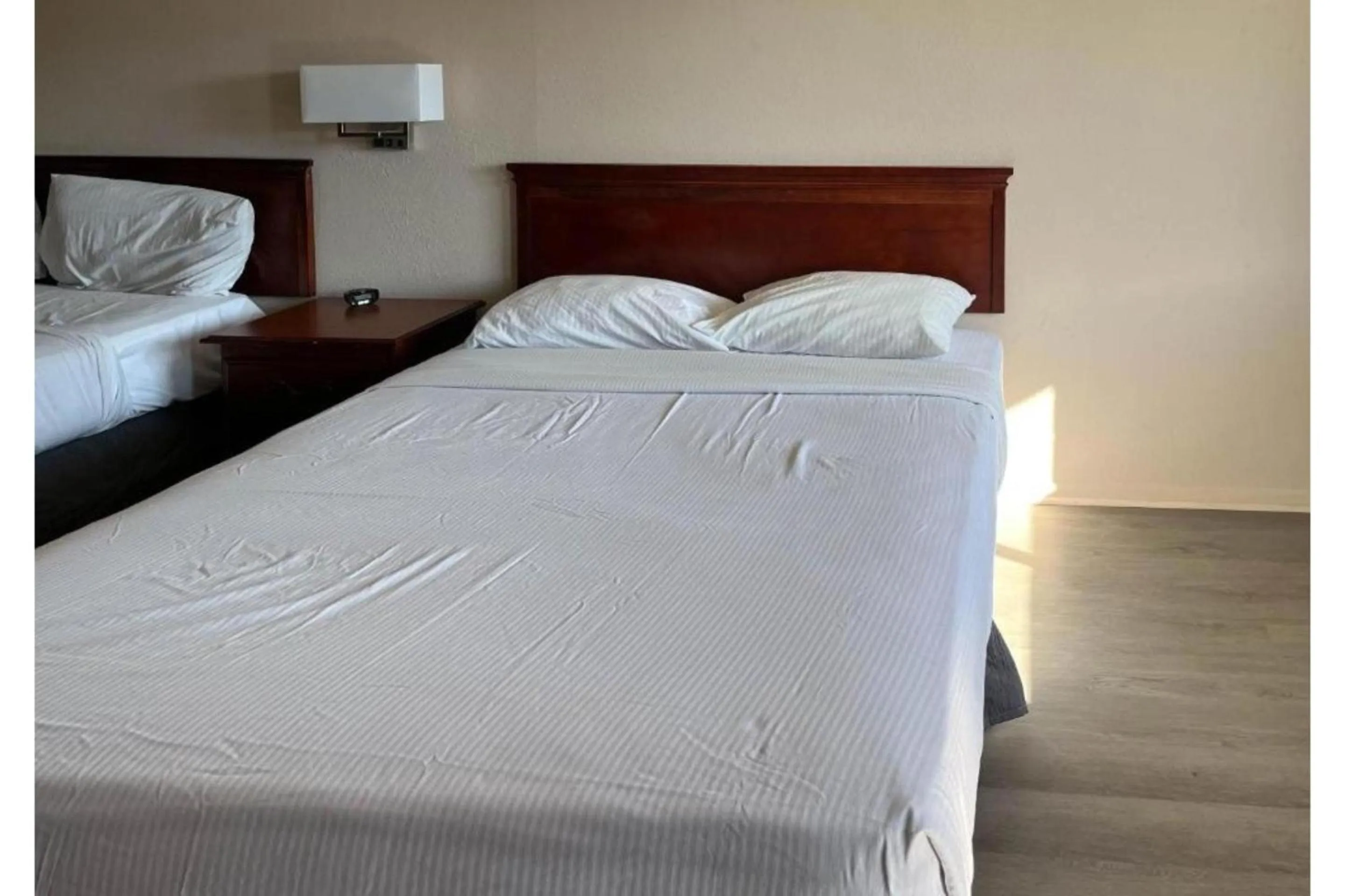 Bedroom, Bed in Studio 6 Millington TN