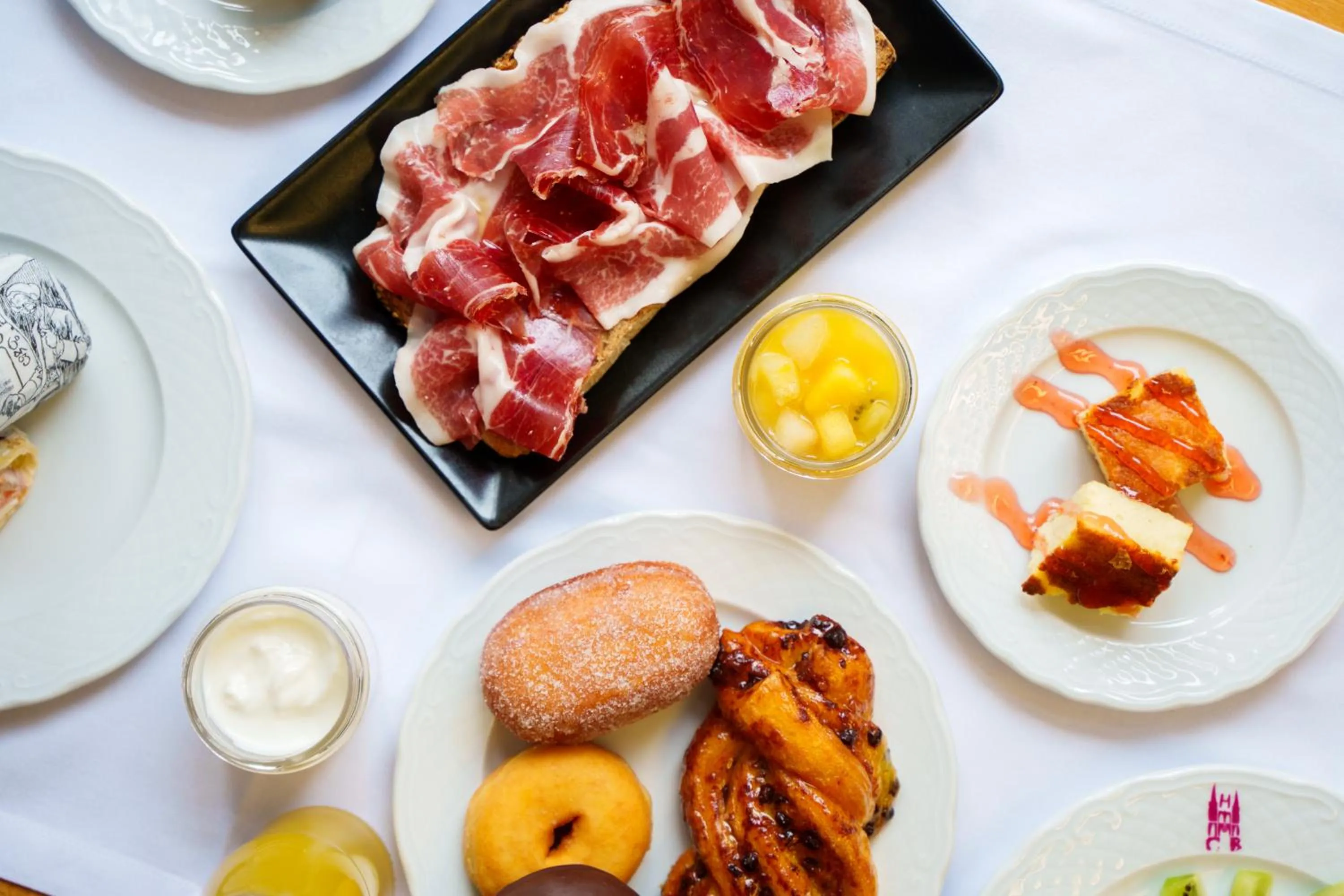 Breakfast in Spirit Hotel Ciudad de Burgos