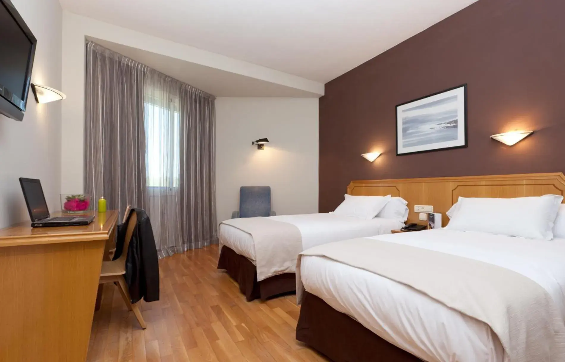 Double or Twin Room in Spirit Hotel Ciudad de Burgos Double or Twin Room in Spirit Hotel Ciudad de Burgos