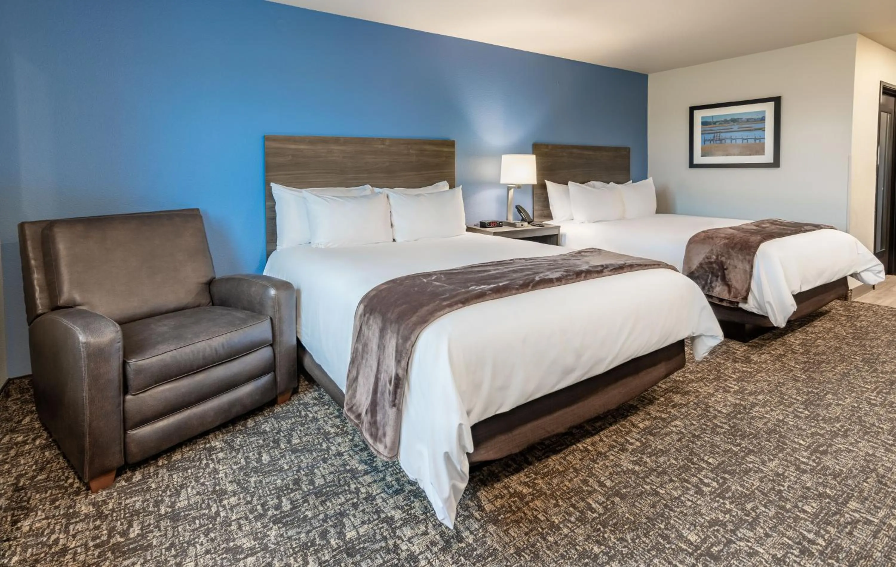 Bed in My Place Hotel-Jacksonville-Camp Lejeune, NC