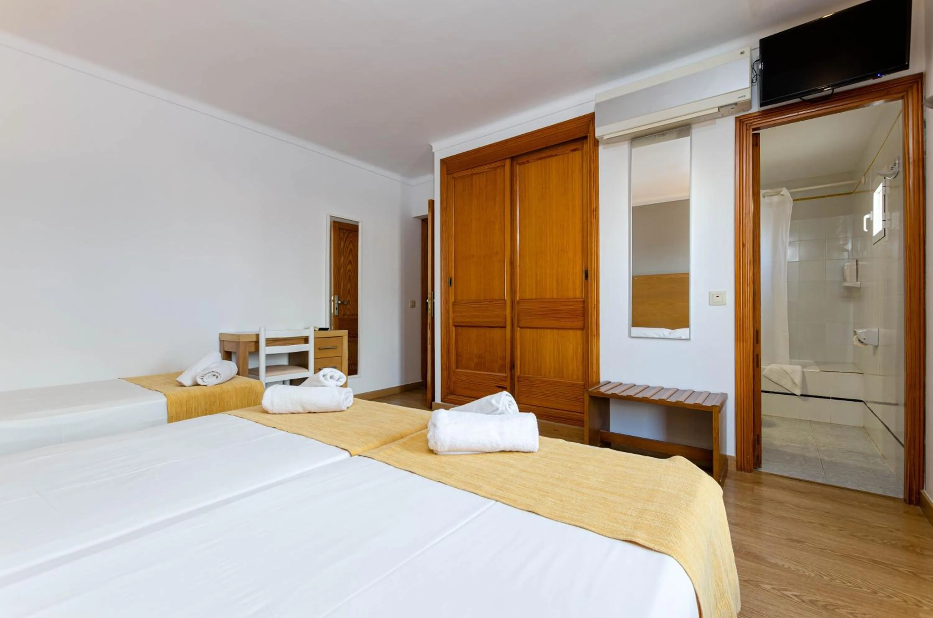 Bedroom, Bed in Hotel Bellavista