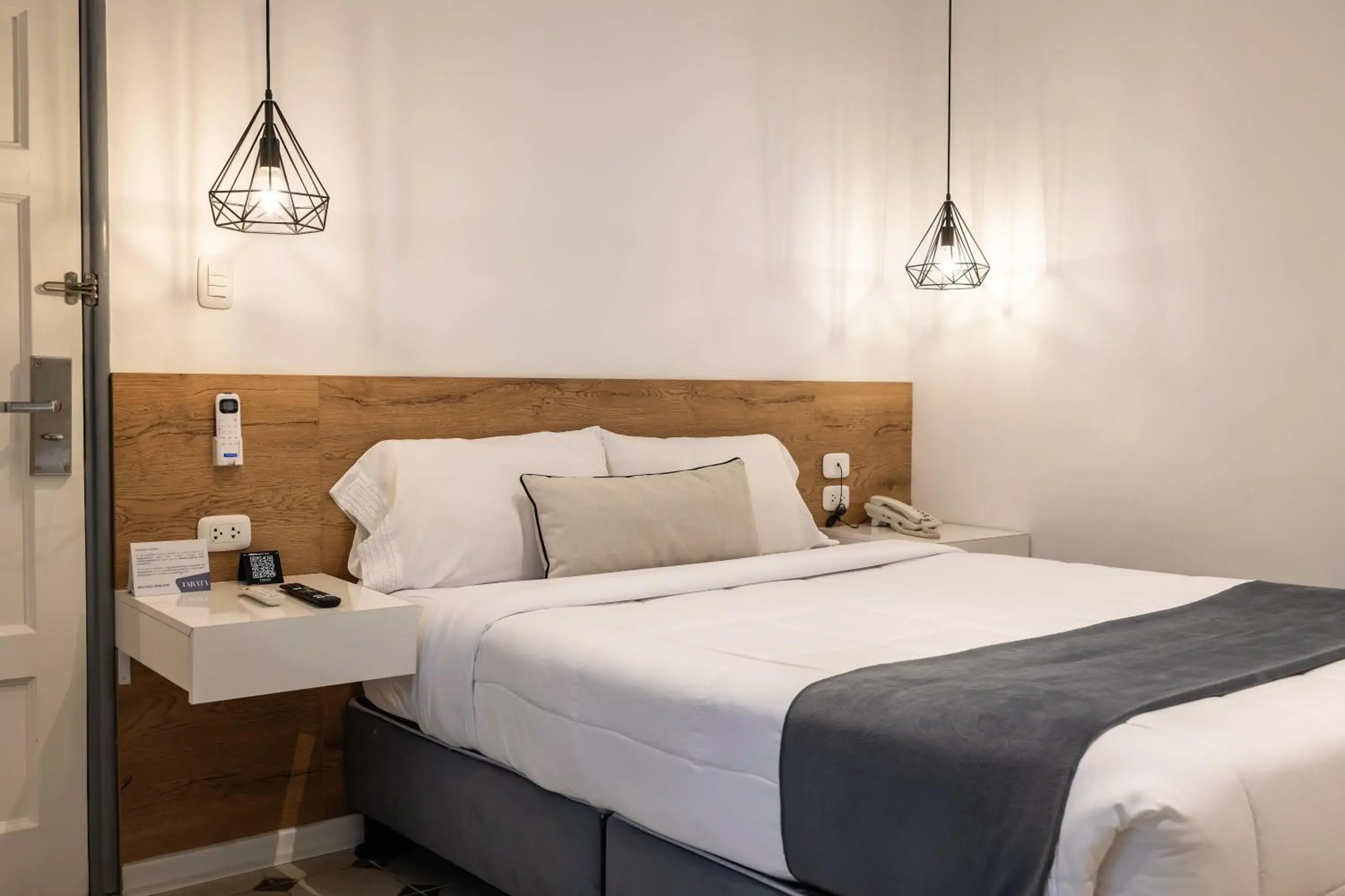 Junior Suite with Balcony in TARATA BOUTIQUE HOTEL Junior Suite with Balcony in TARATA BOUTIQUE HOTEL