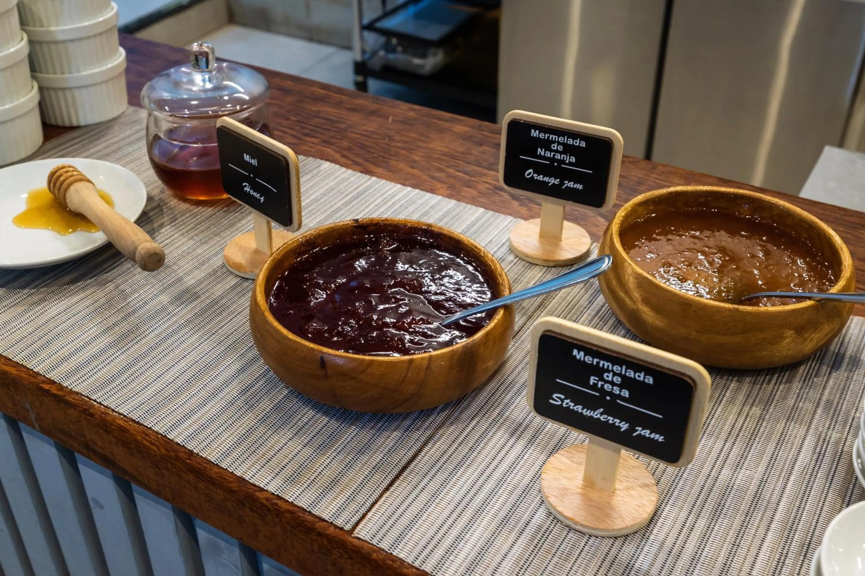 Food and drinks in TARATA BOUTIQUE HOTEL