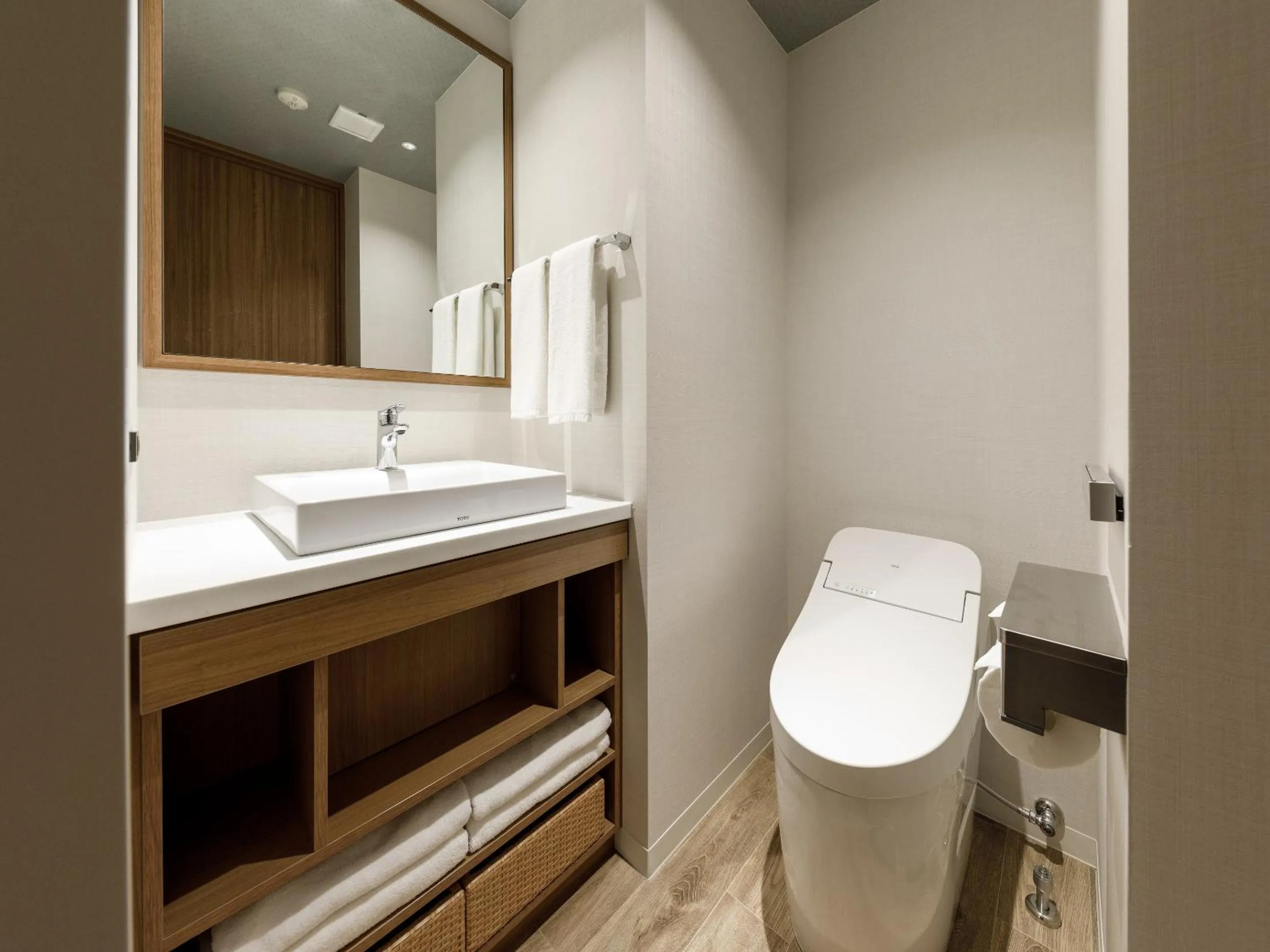 Toilet in Nishitetsu Hotel Croom Hakata Gion Kushida Shrine