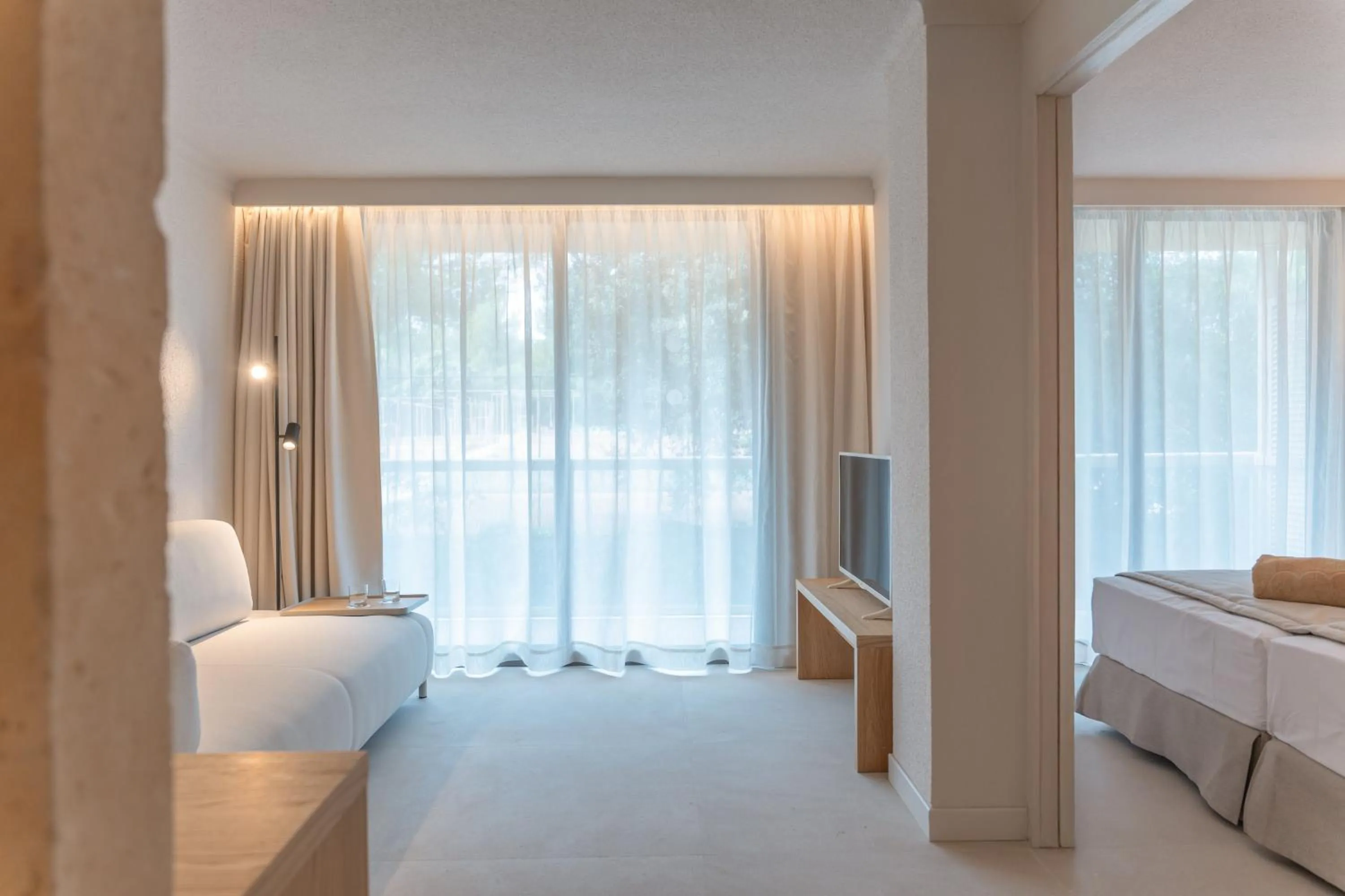 Bed in Canyamel Sun Suites Hotel