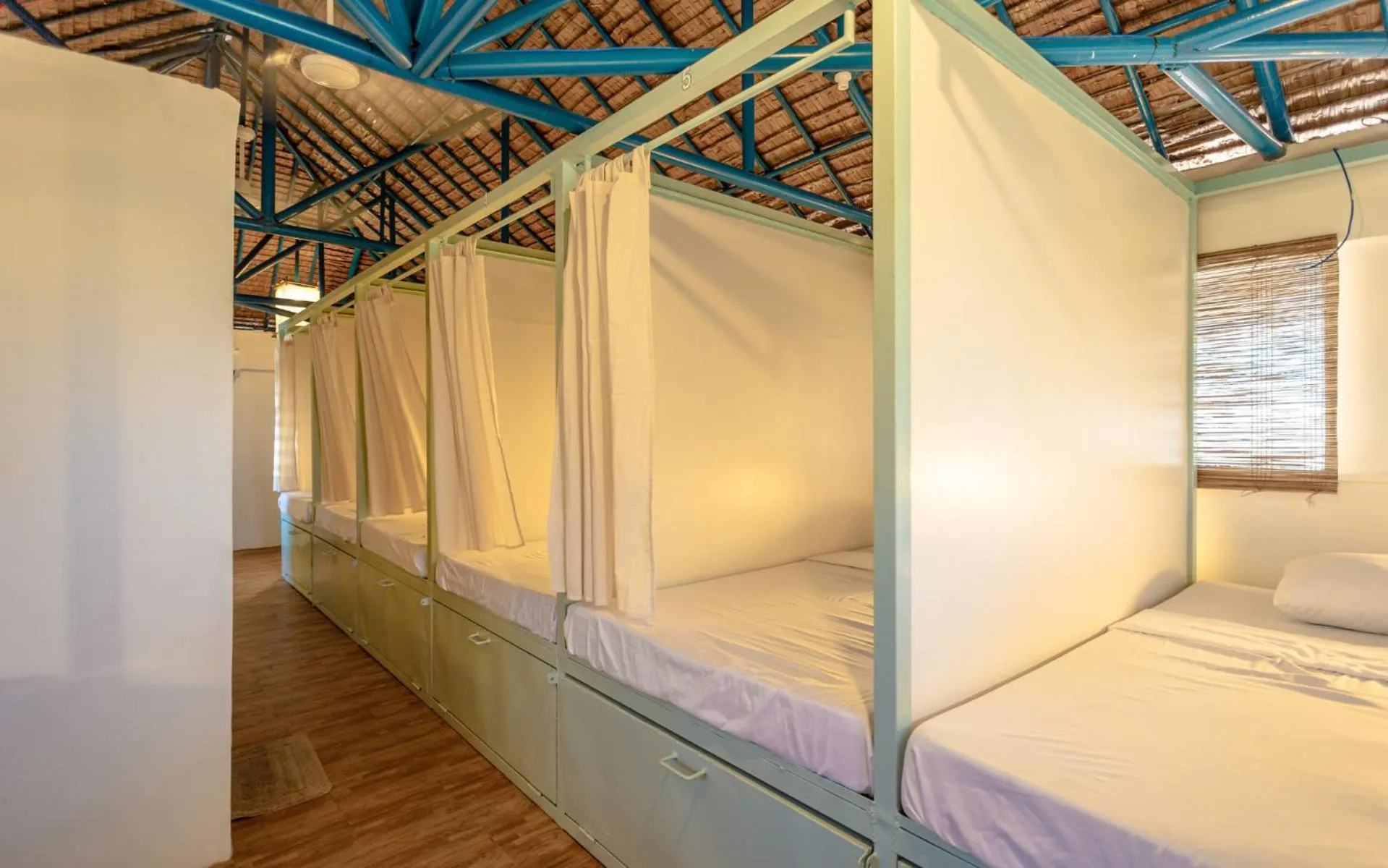 Bed in Mad Monkey Panglao