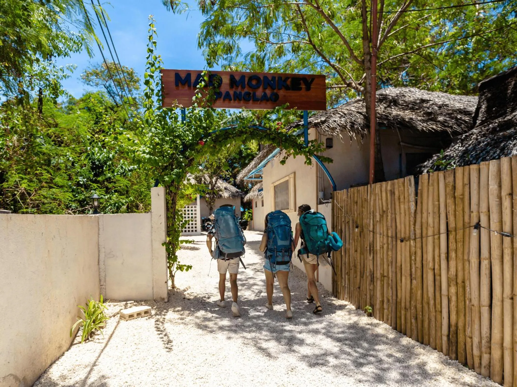 Facade/entrance in Mad Monkey Panglao