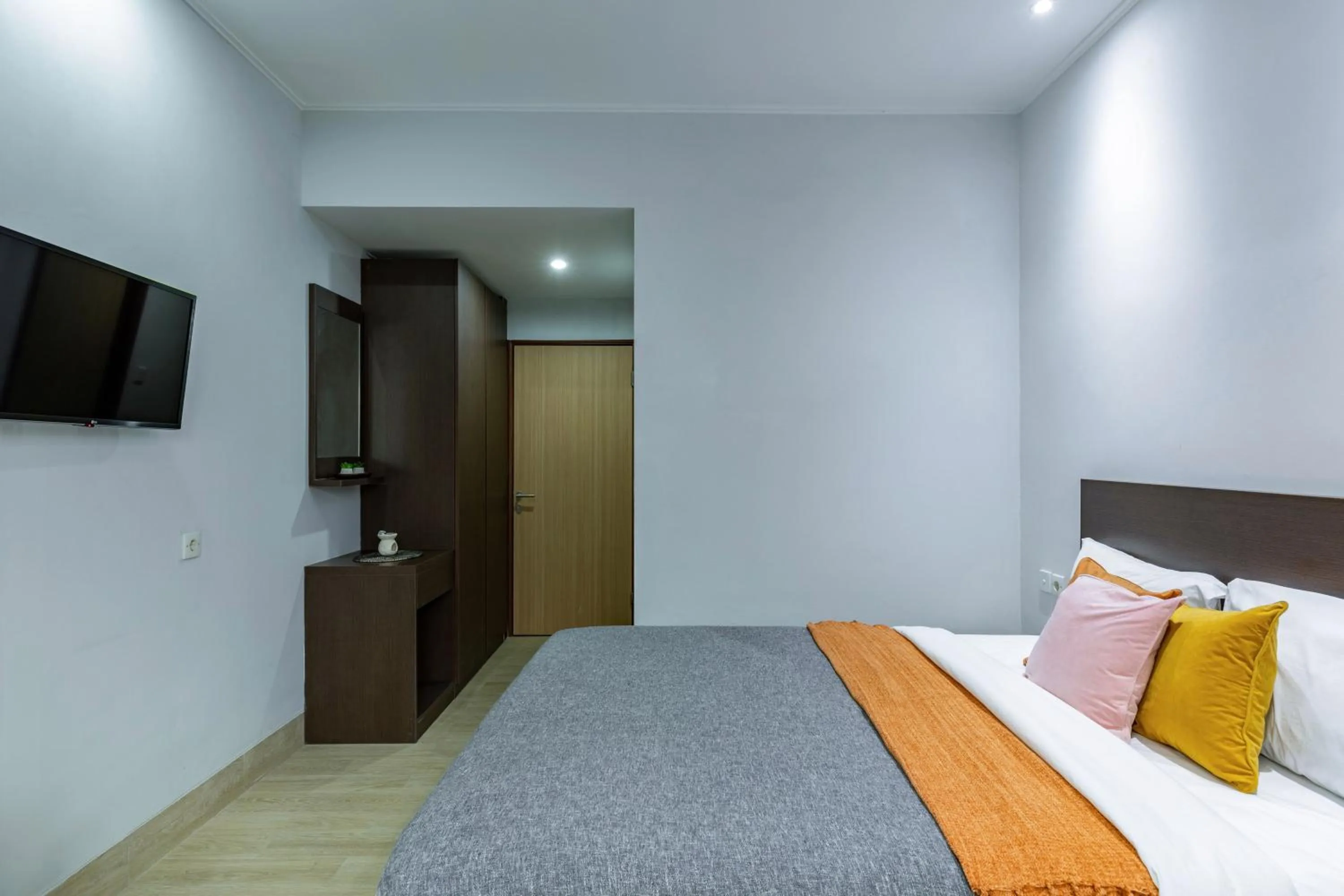 Bedroom, Bed in Cove Matahari Guesthouse Sunset