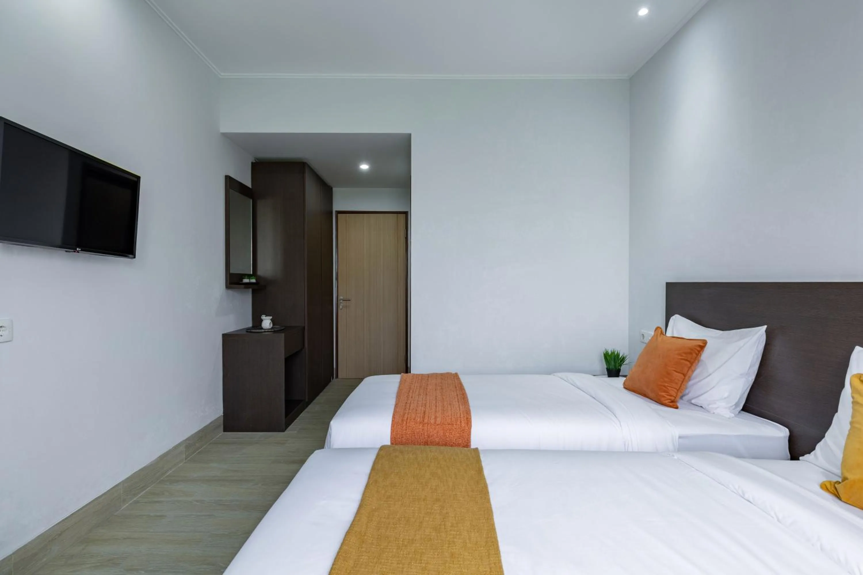 Bedroom, Bed in Cove Matahari Guesthouse Sunset