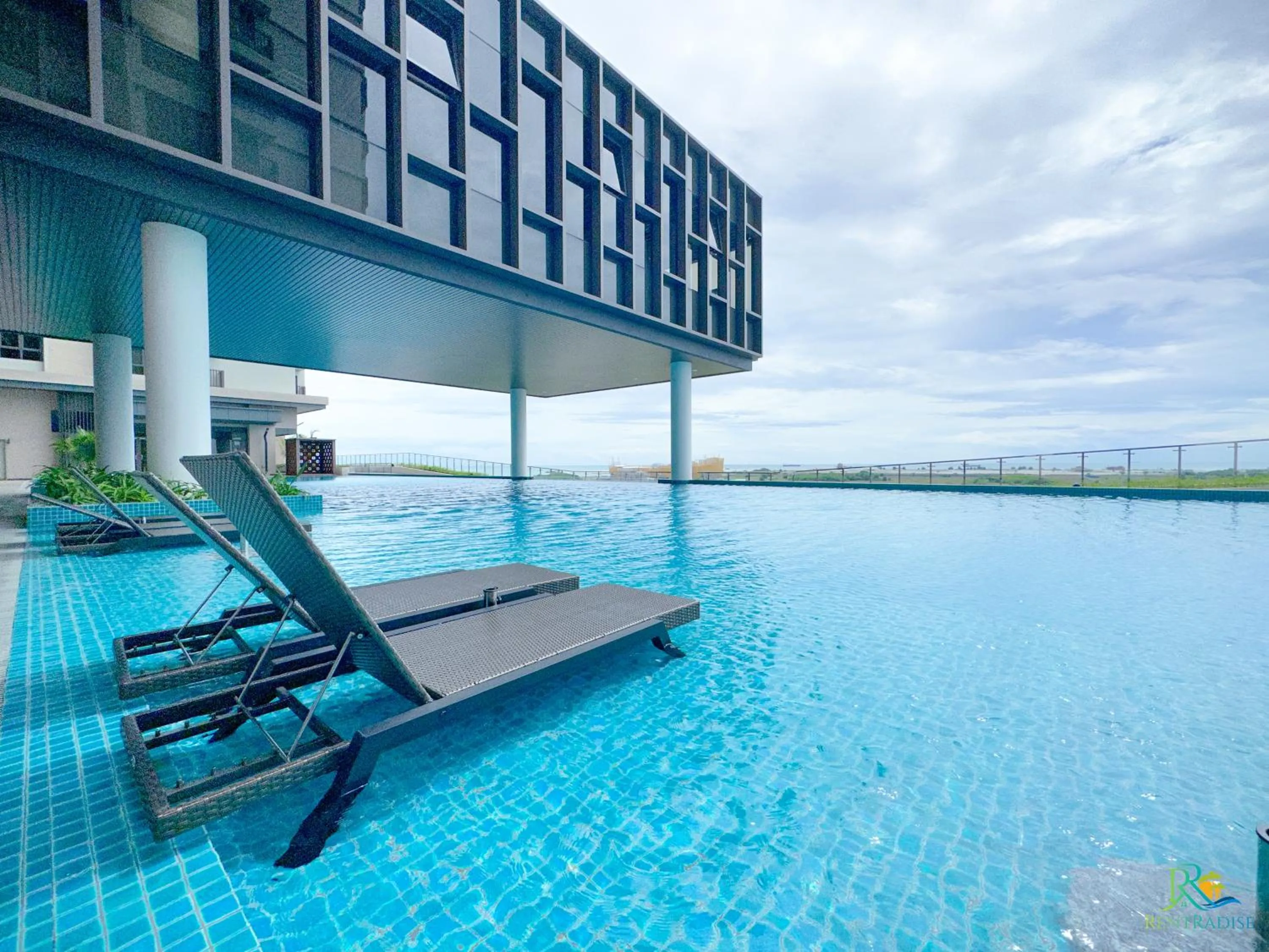 Swimming pool in Bali Sea View Residences Melaka at Stayrene