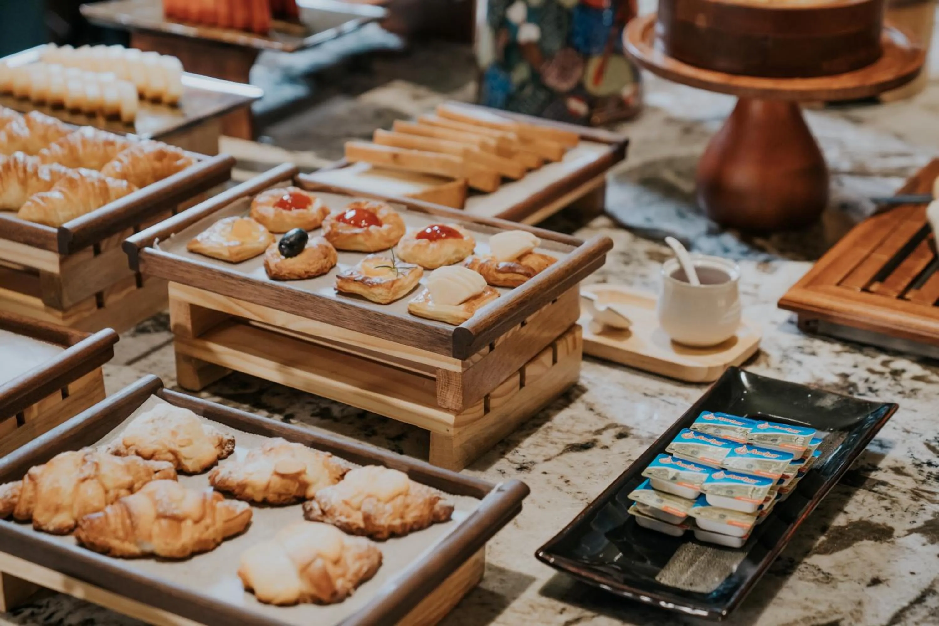 Breakfast in Amour Resort Bavi