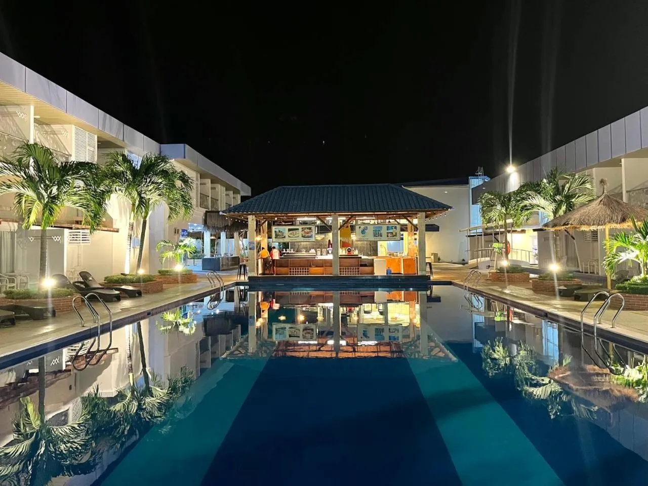 Lounge or bar in 라메디 리조트 보홀 Ramede Resort Bohl