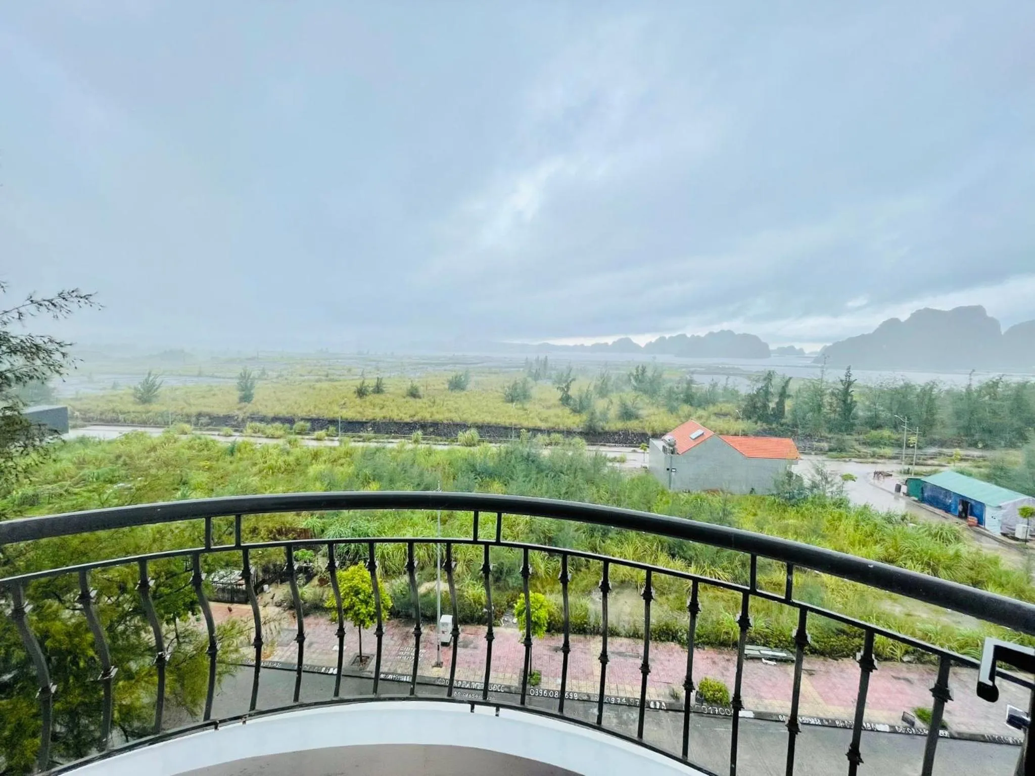 Khách Sạn Cao Sơn Cẩm Phả