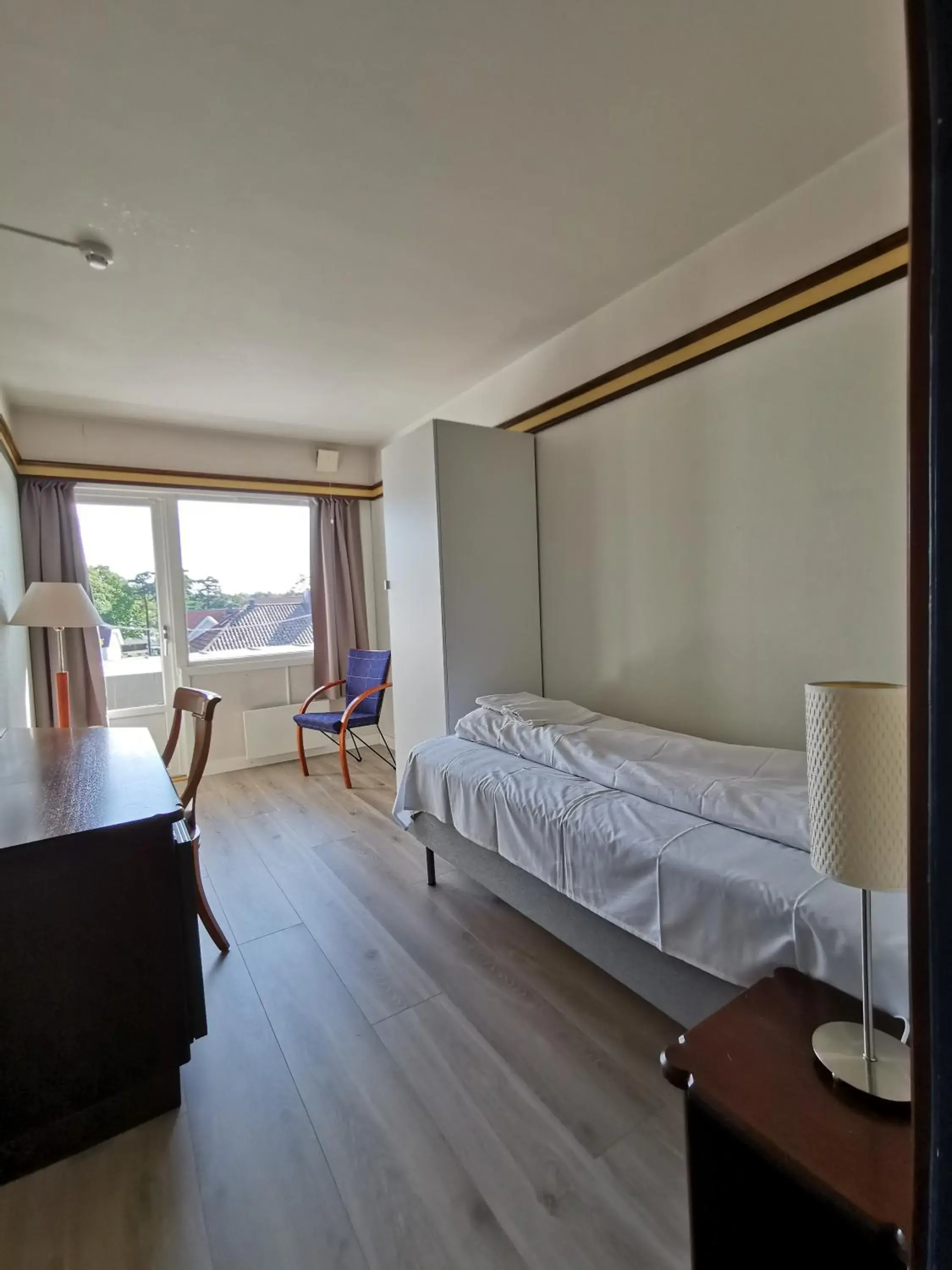 Single Room with Balcony - single occupancy in SKAP Hostel Mandal Single Room with Balcony - single occupancy in SKAP Hostel Mandal