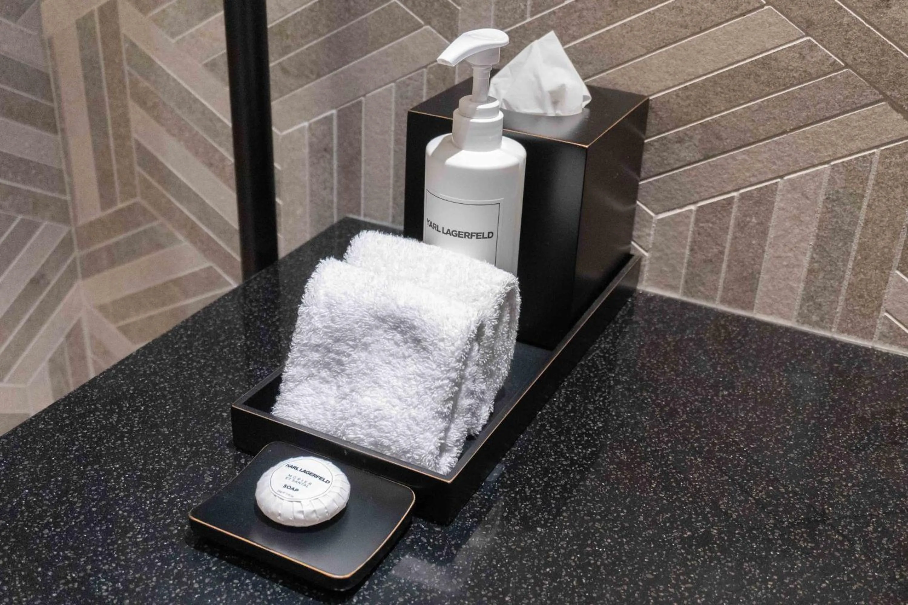 Bathroom in Hotel Indigo Alishan by IHG