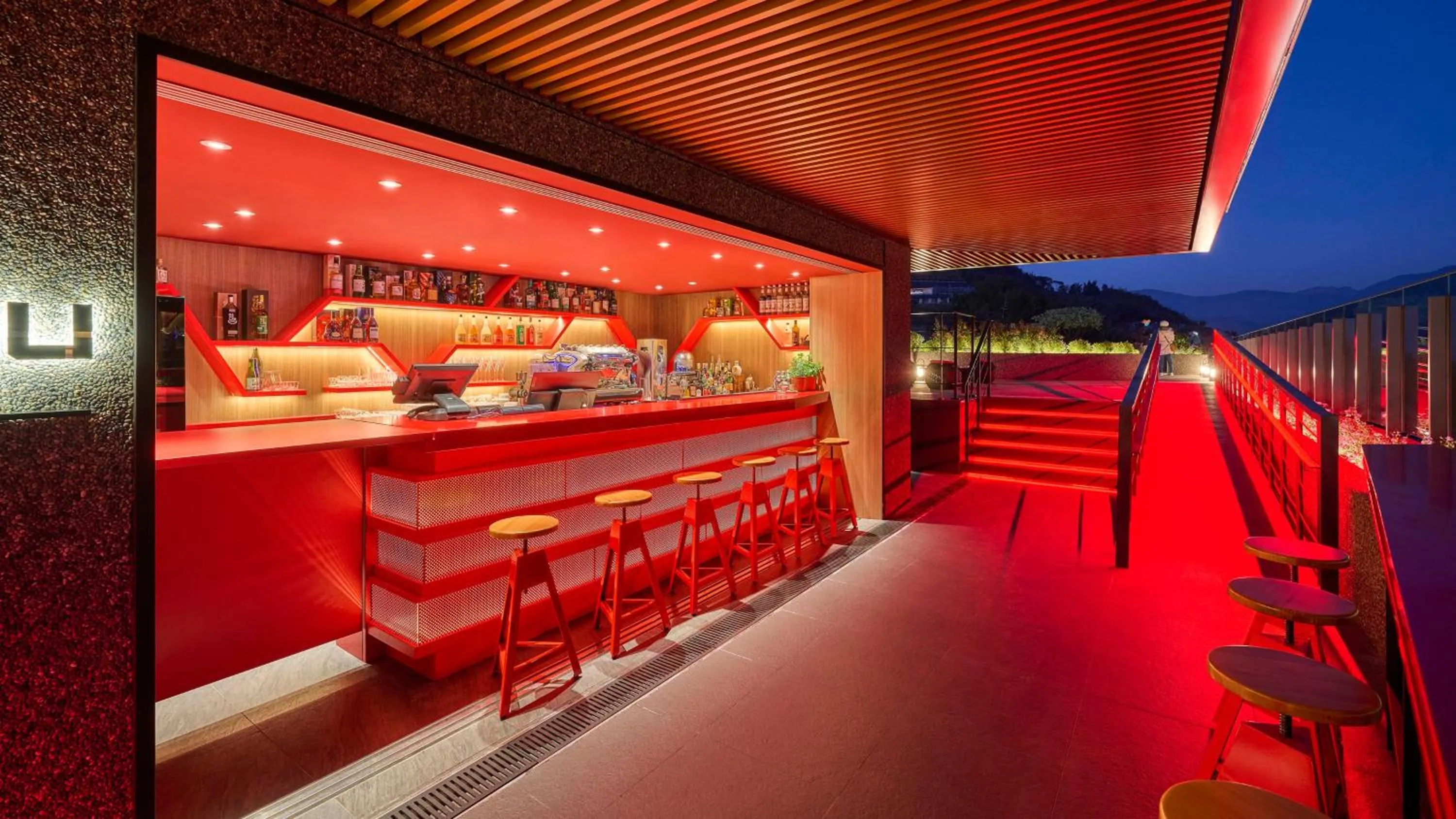 Lounge or bar in Hotel Indigo Alishan by IHG